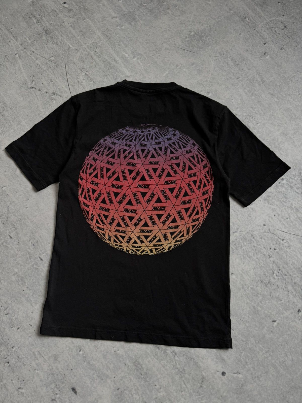 Palace × Vintage Palace big logo sk8 tee vintage Size US S / EU 44-46 / 1 - 2 Thumbnail