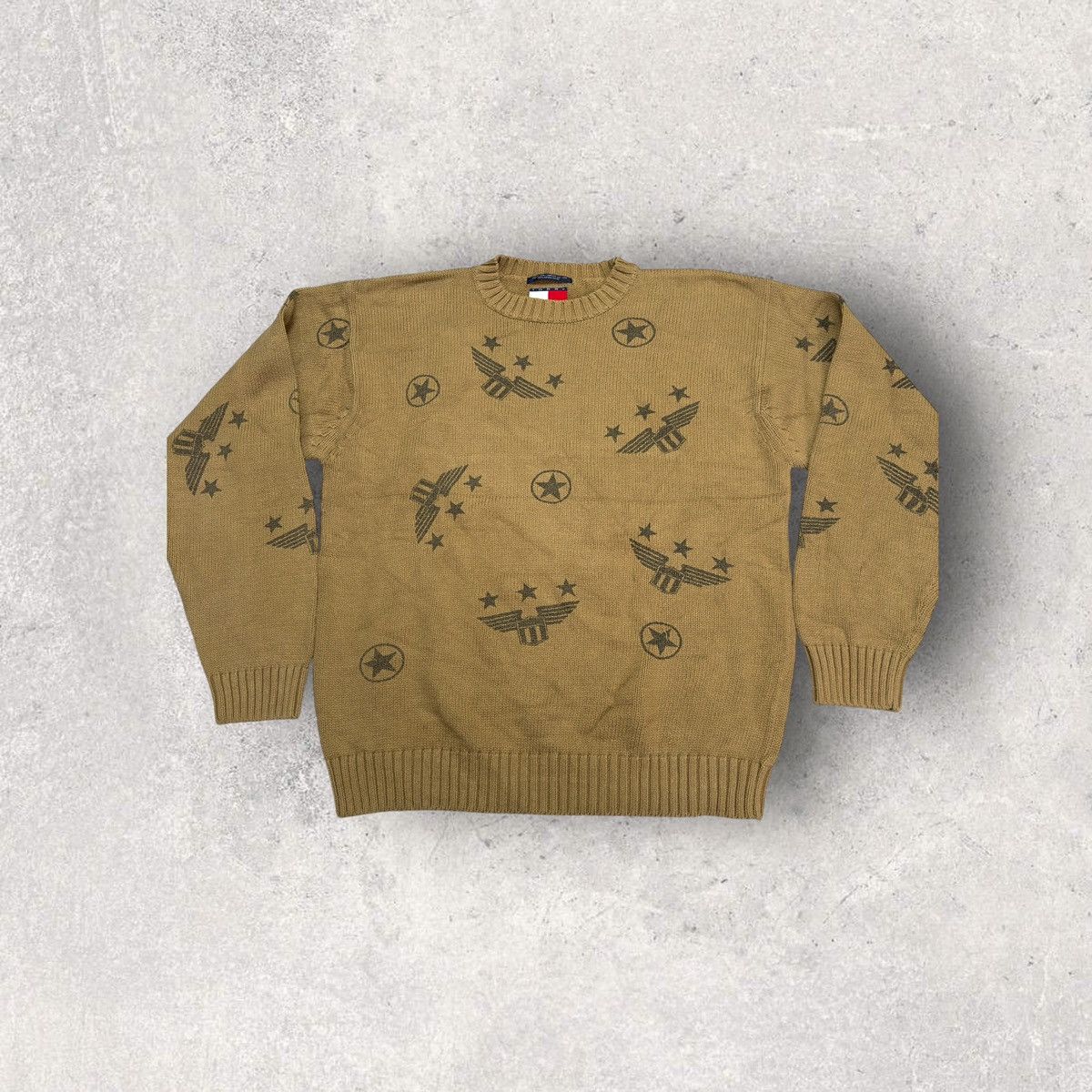 Tommy Hilfiger × Vintage Vintage Tommy Hilfiger military sweater Size US L / EU 52-54 / 3 - 1 Thumbnail