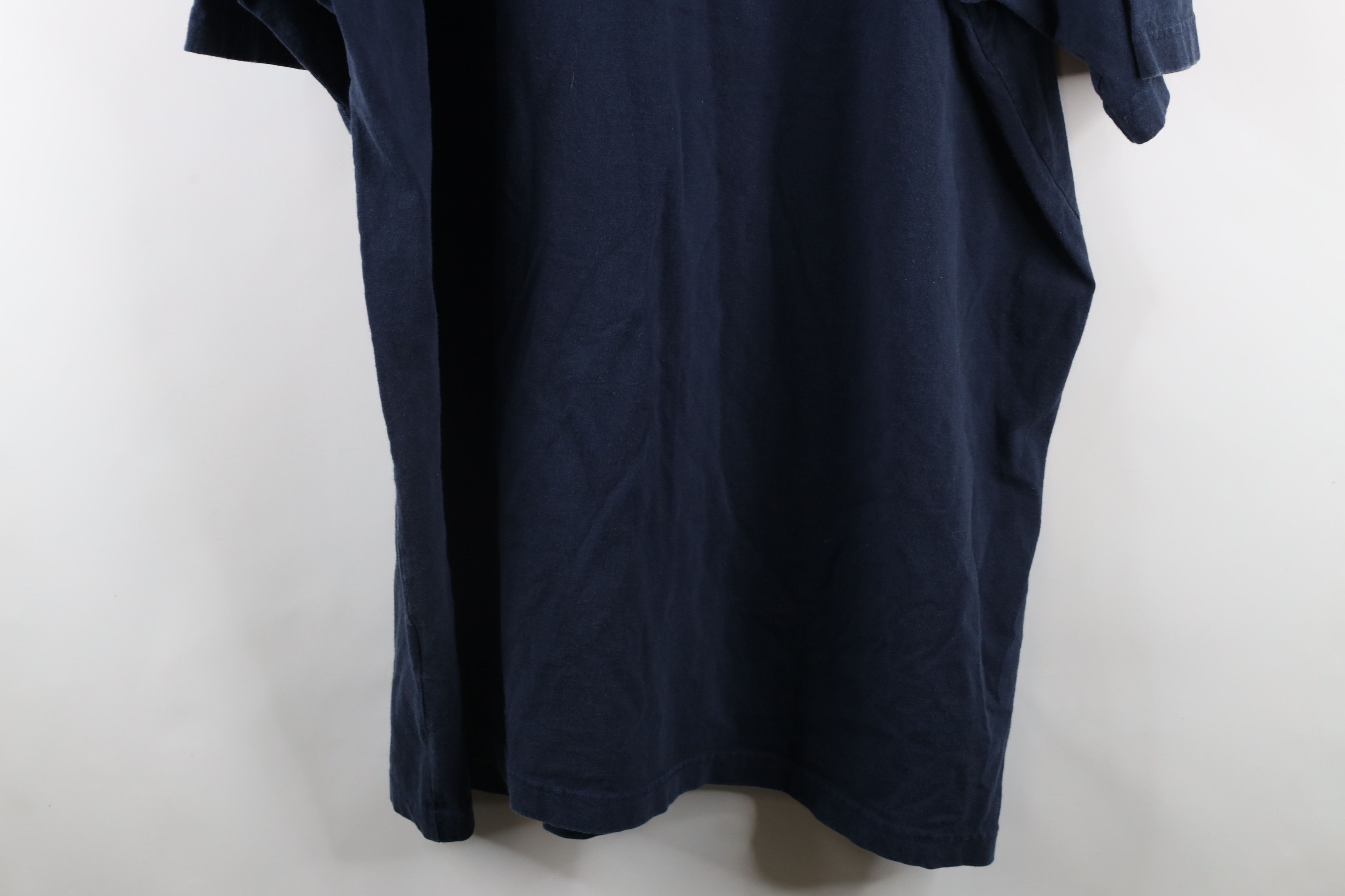 Carhartt × Vintage Vintage Carhartt Out Heavyweight Pocket T-Shirt Navy Blue Size US XXL / EU 58 / 5 - 11 Thumbnail