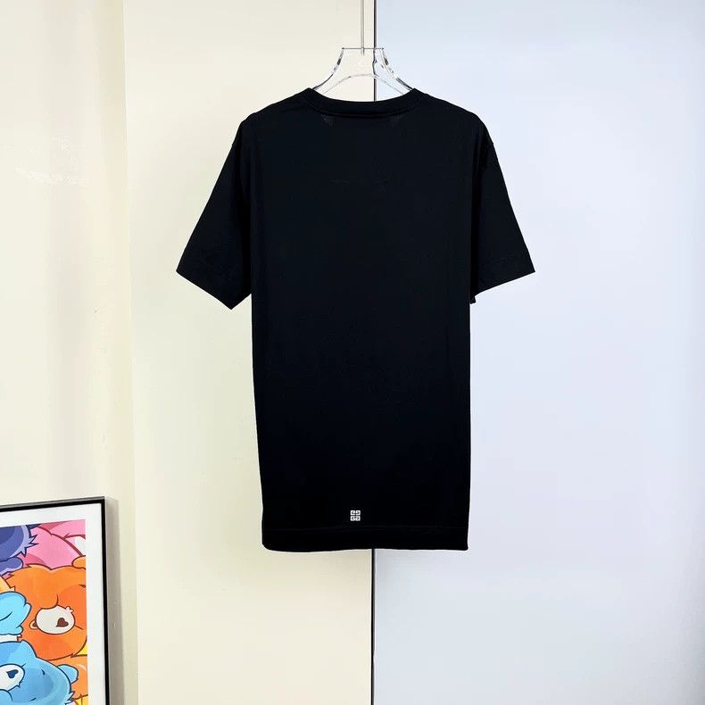 Givenchy Givenchy Wang Yibo in New Year Dragon Series T-Shirt Size US L / EU 52-54 / 3 - 2 Thumbnail
