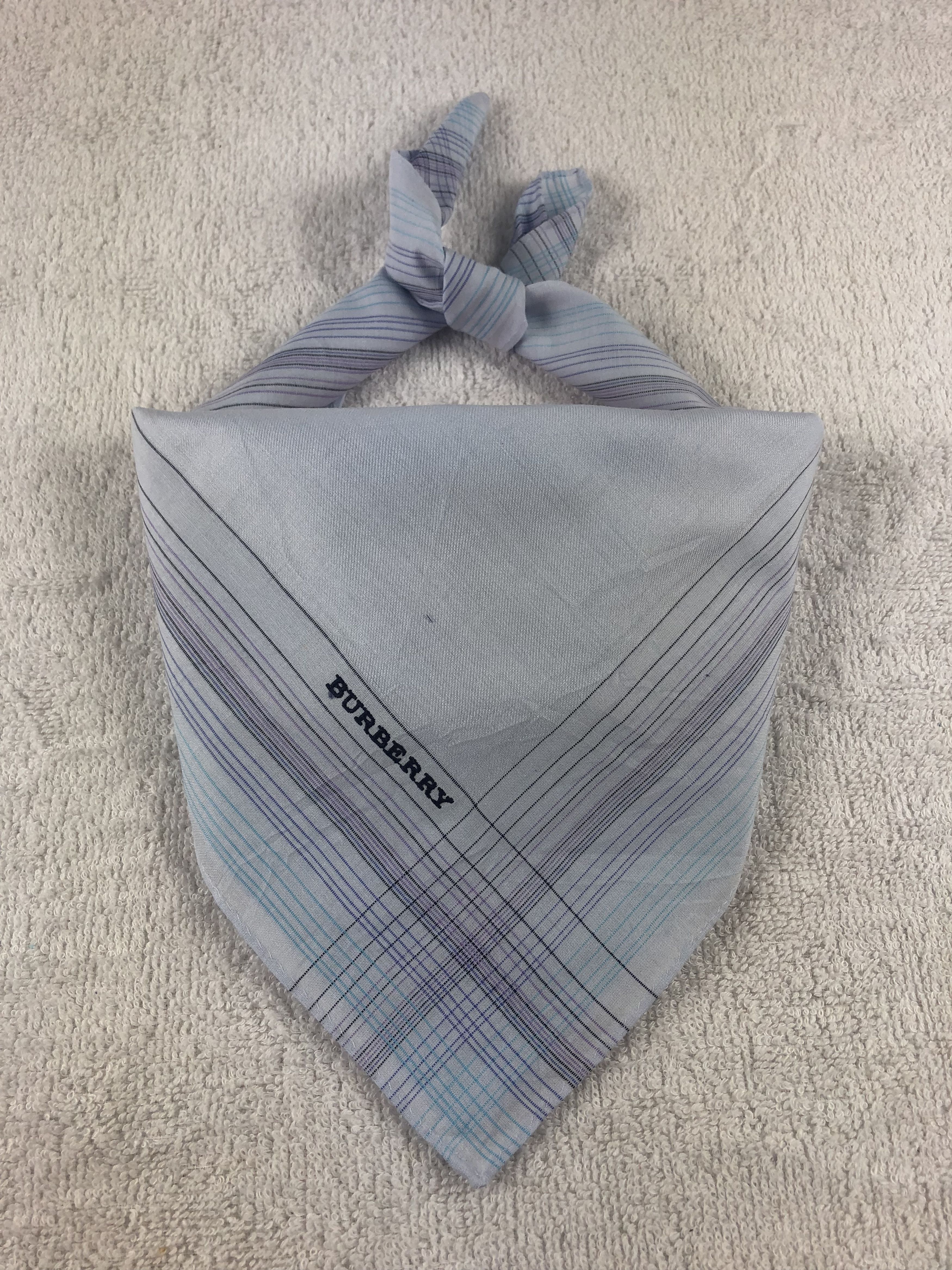 Burberry × Vintage Burberry Handkerchief / Bandana / Neckerchief Size ONE SIZE - 1 Thumbnail
