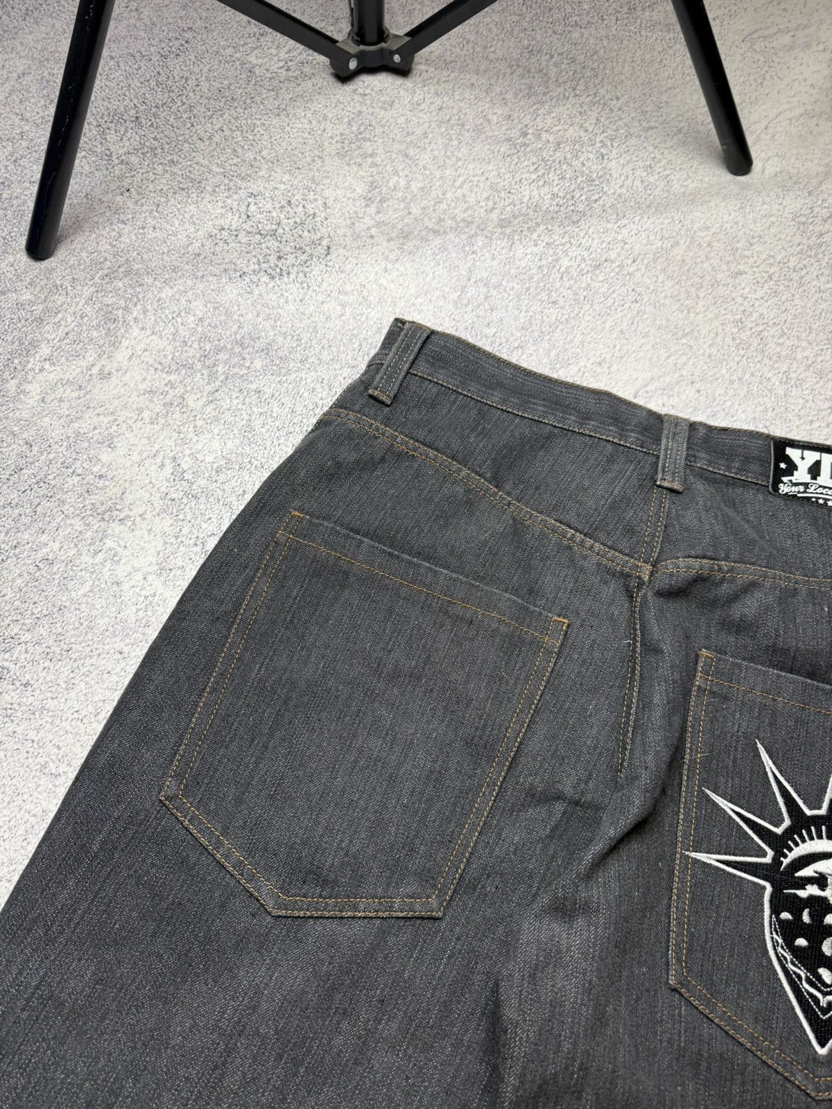 Japanese Brand Vintage Rap Pants Your Local Dealer Y2K Jeans Japanese Size US 32 / EU 48 - 16 Thumbnail