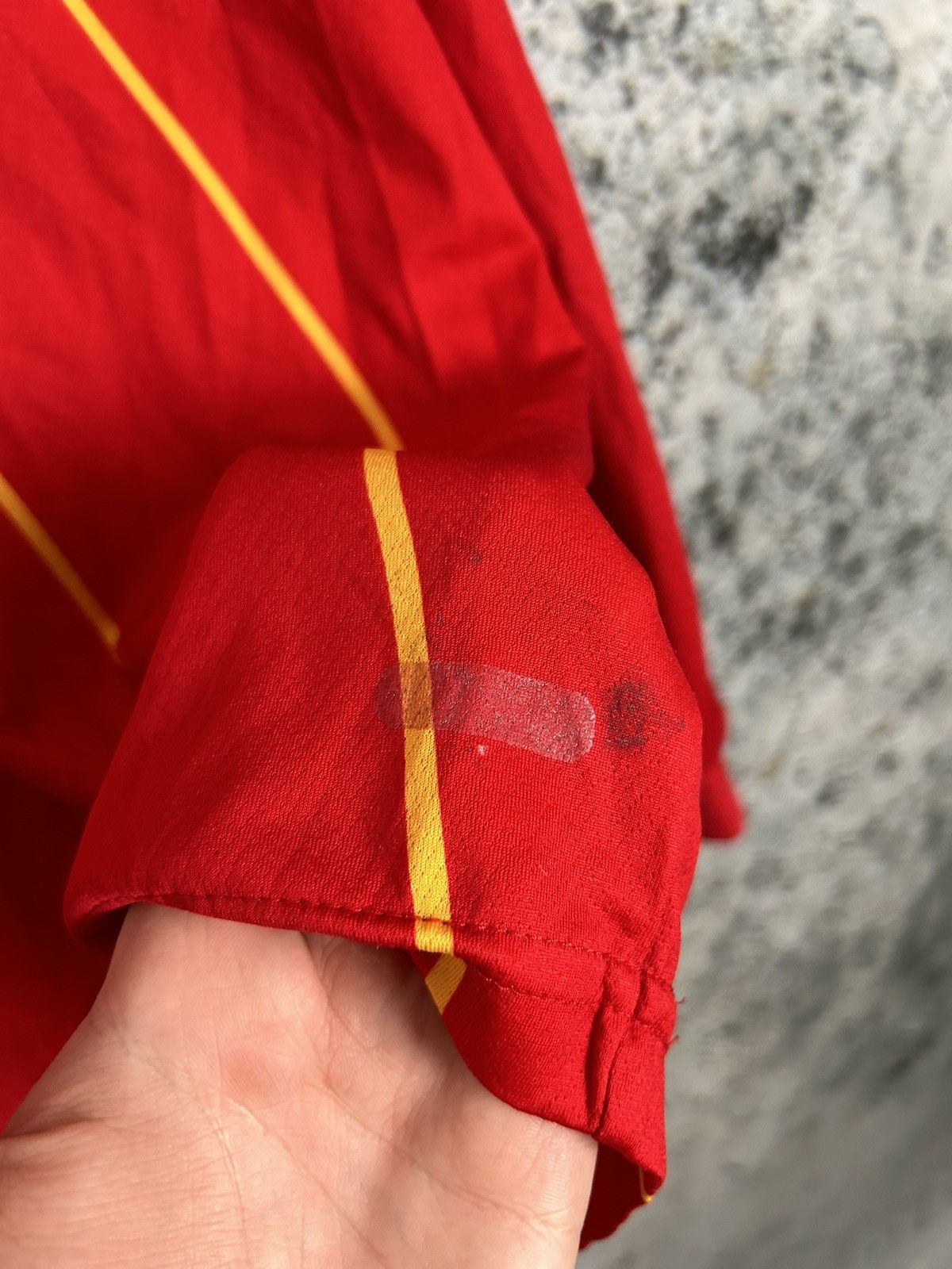 Hummel × Vintage Vintage Tibetan National Football Rare Soccer Jersey Hype Size US L / EU 52-54 / 3 - 10 Thumbnail