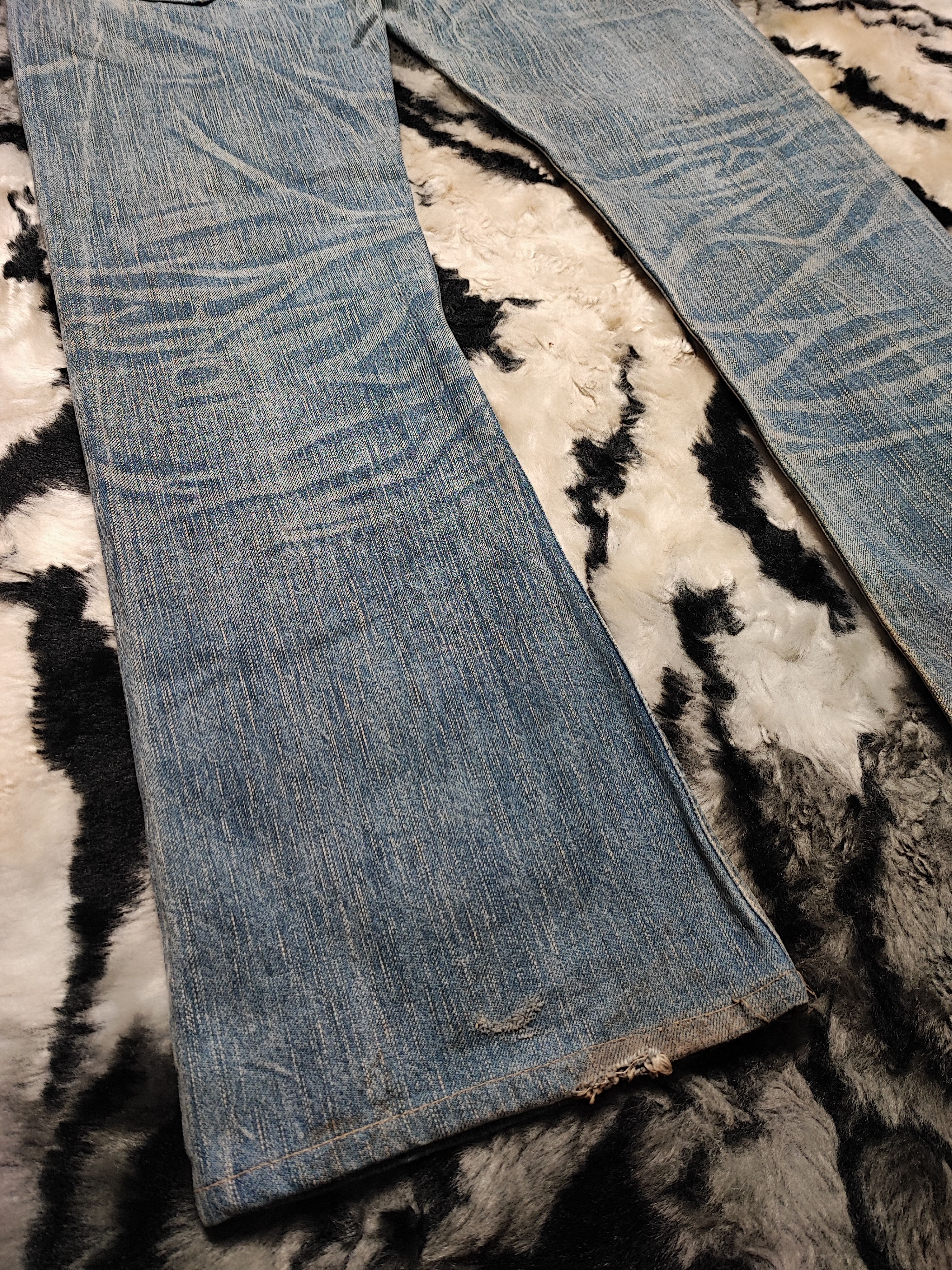 Edwin Edwin 503 Blue Trip Japan Distressed Jeans Size US 31 - 18 Thumbnail