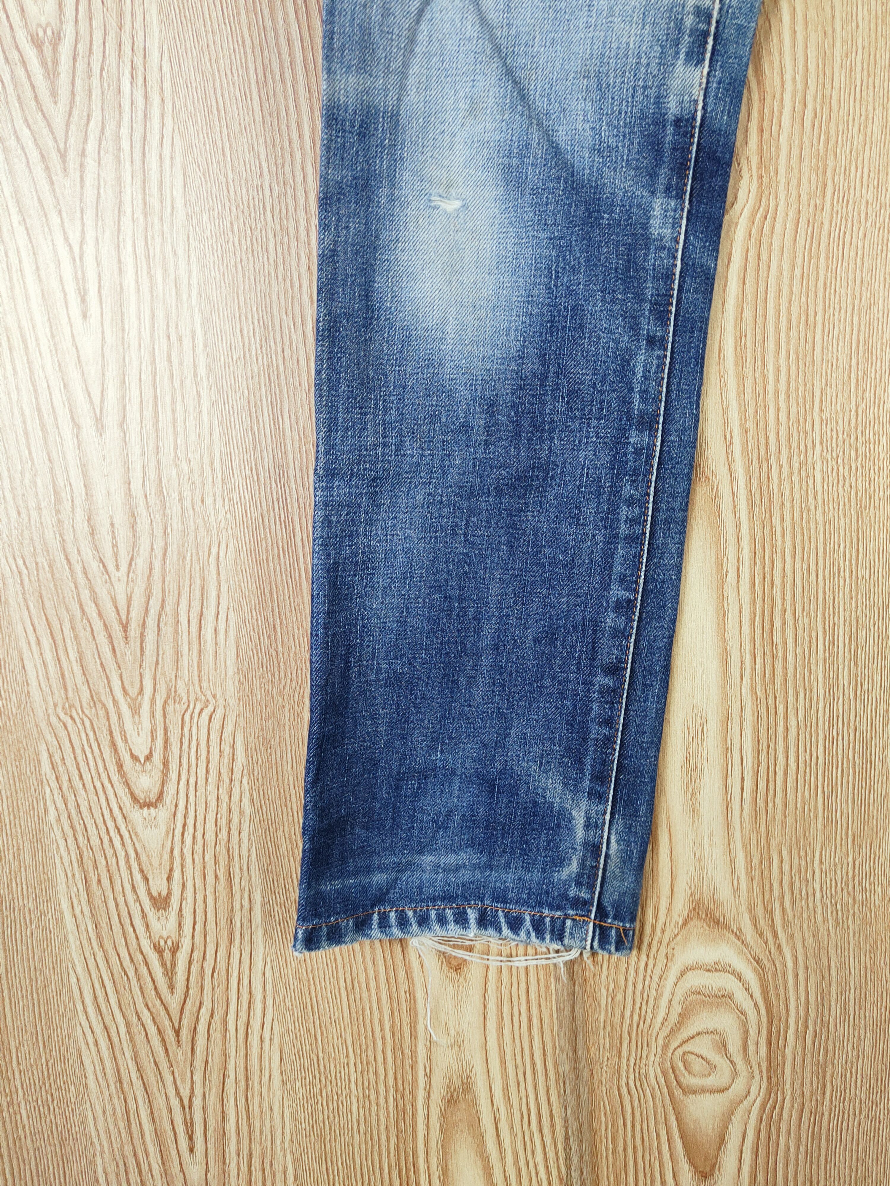 Edwin Edwin Blue Distressed Ripped Denim Jeans #W230 Size US 26 / EU 42 - 4 Thumbnail