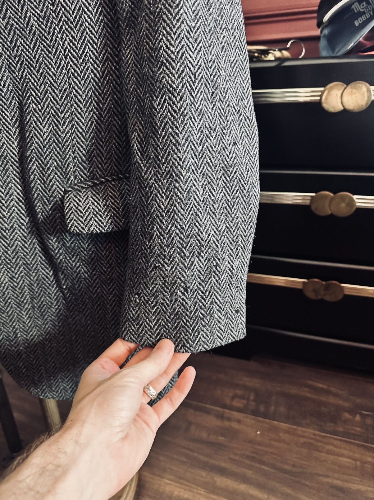 Harris Tweed Vintage gray herringbone Harrods wool jacket tweed Size 38R - 10 Thumbnail