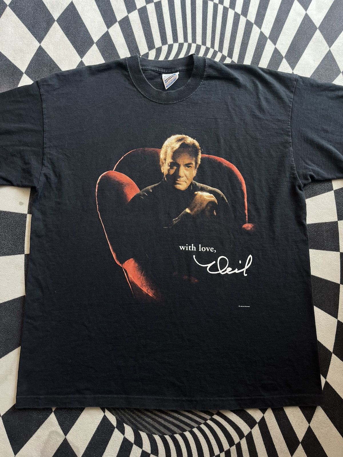 Band Tees Vintage NEIL DIAMOND World Tour 1999’s Tshirt Size US XL / EU 56 / 4 - 4 Thumbnail