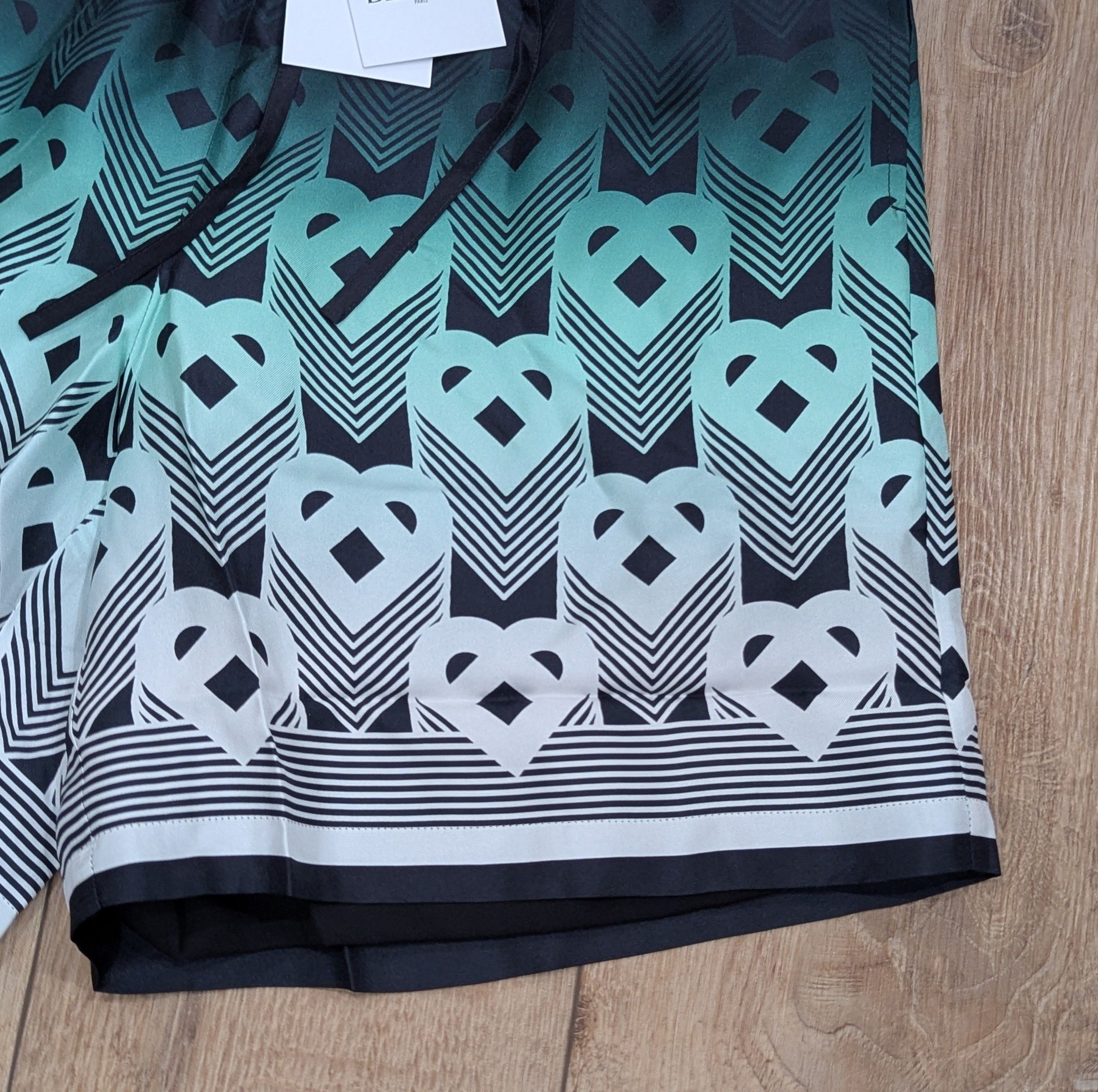 Casablanca Casablanca Heart Monogram Silk Shorts Black/Green XL Size US 36 / EU 52 - 2 Thumbnail