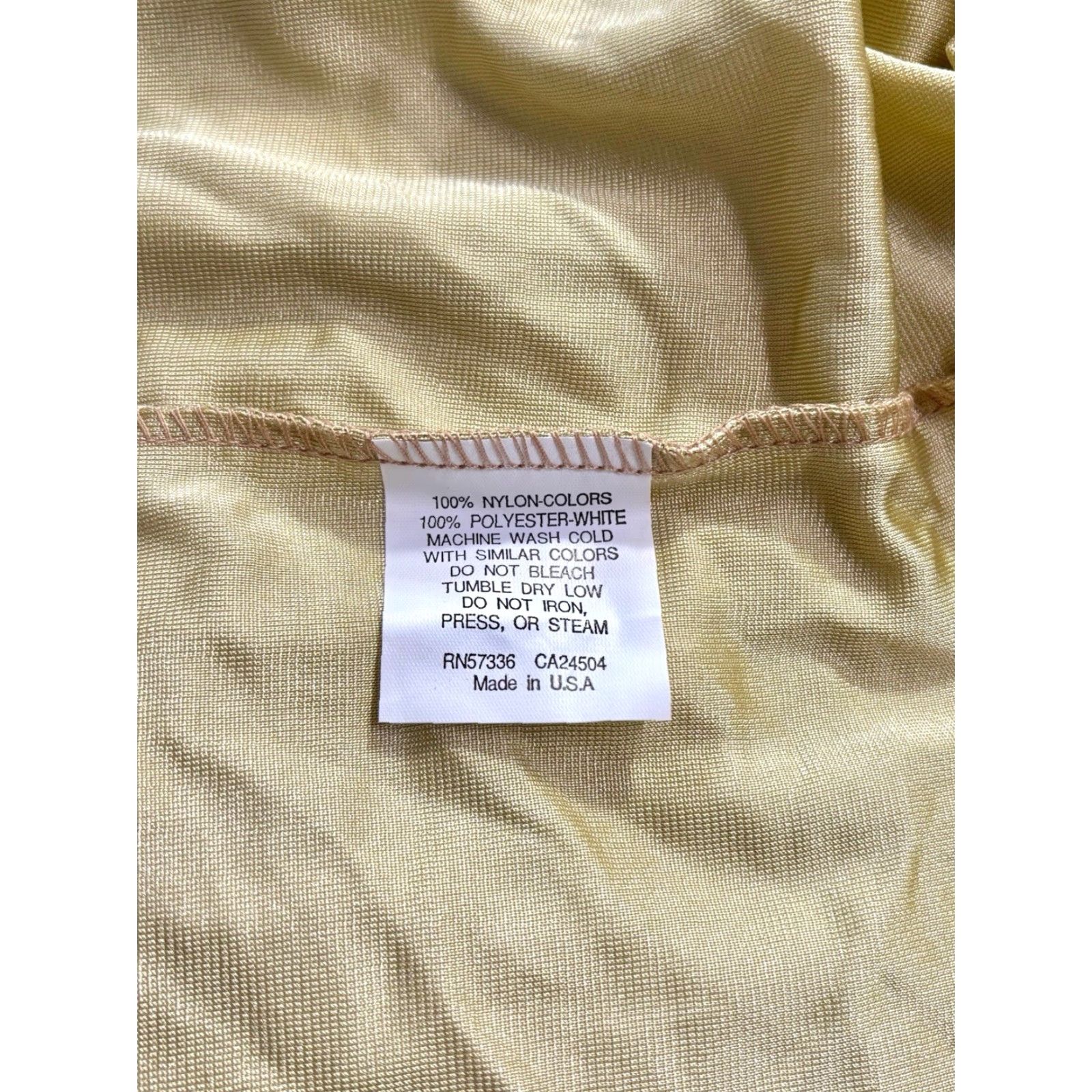 Vintage VINTAGE High Five Basketball Jersey Mens L NOS NWOT 90s Made in USA Gold Dazzle Tank Sleeveless 90s Apparel Masculine Athletic Jersey Size US L / EU 52-54 / 3 - 4 Thumbnail