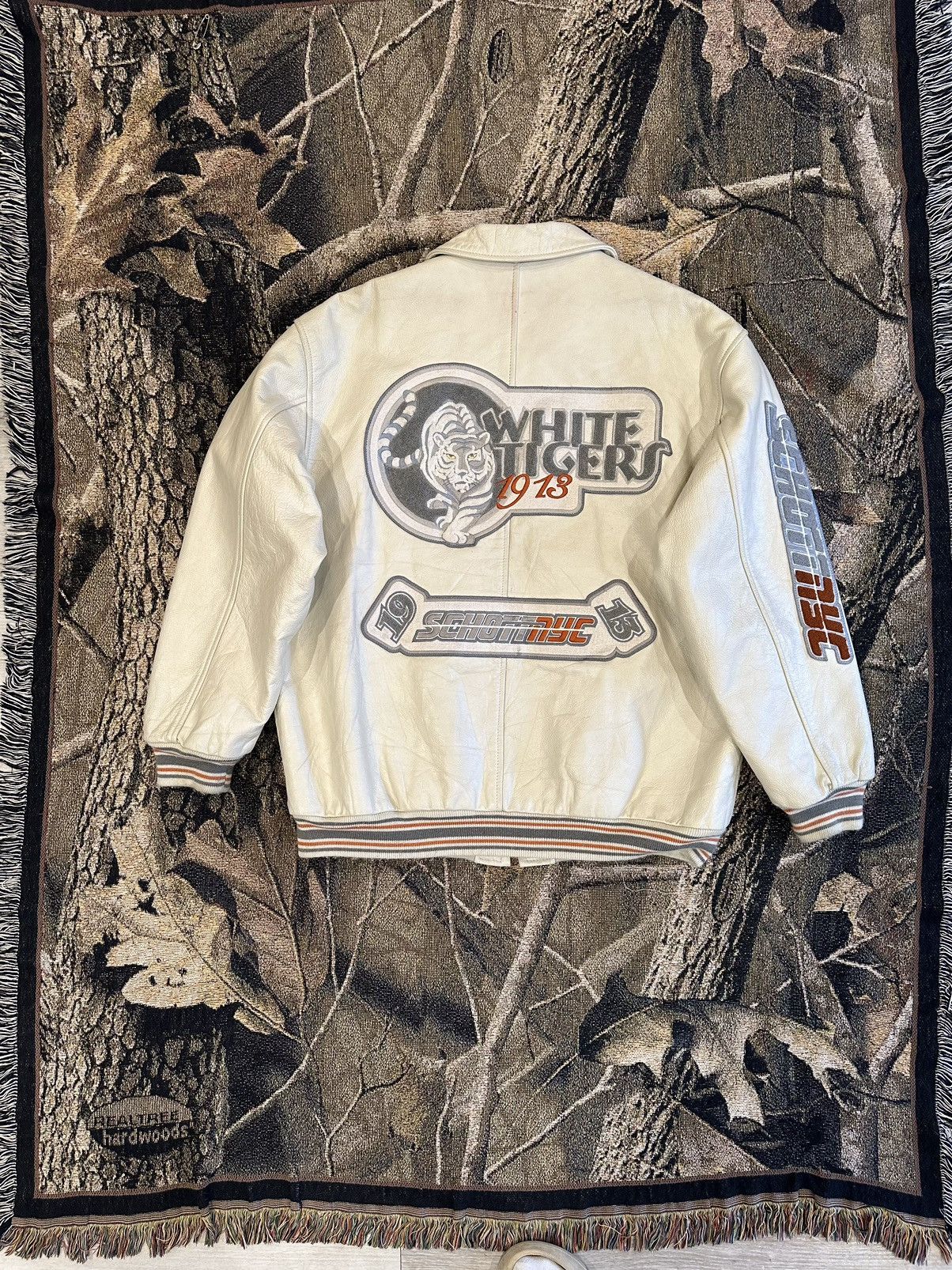 avirex tiger jacket