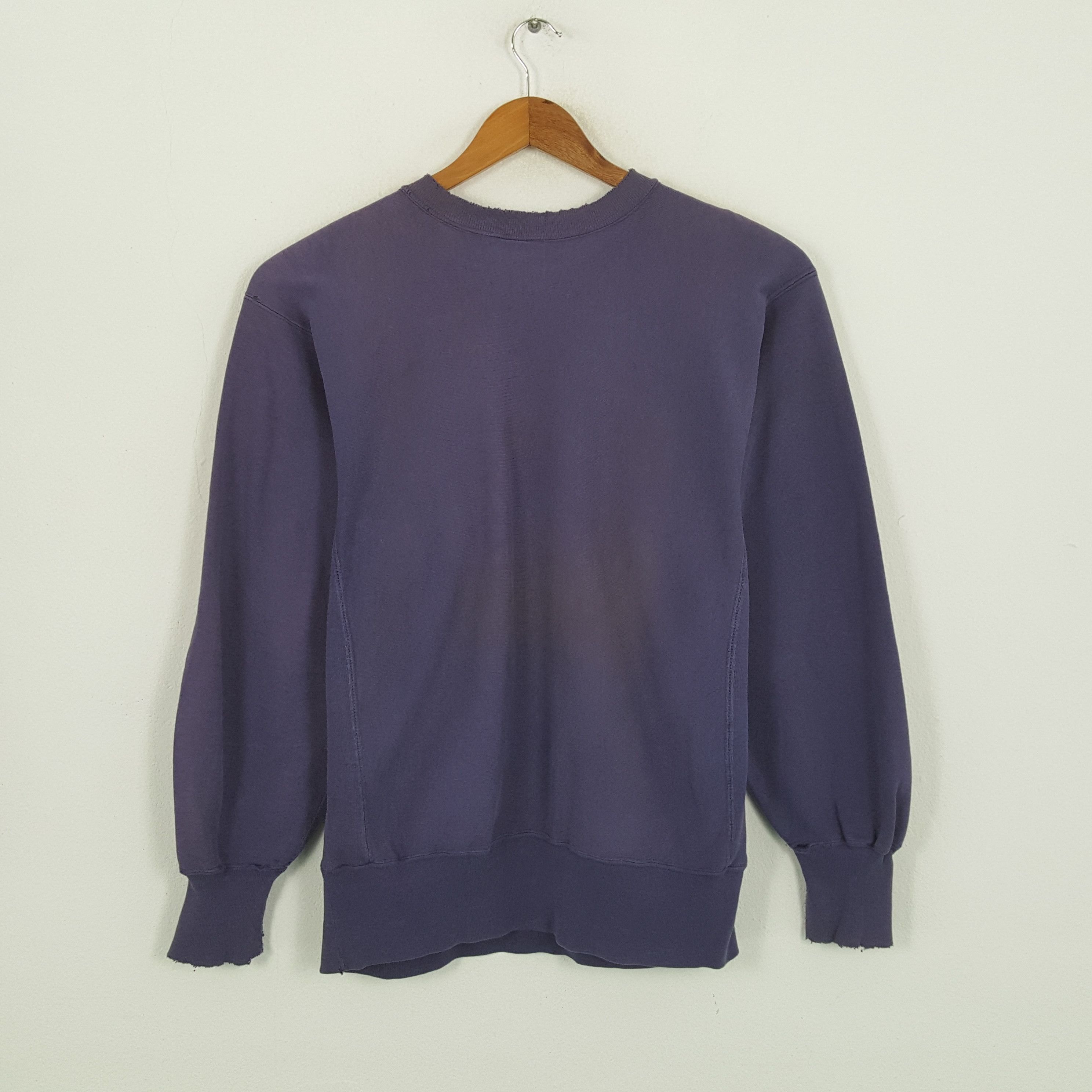 Champion × Vintage Vintage CHAMPION Reverse Weave Distressed Sweatshirts Size US L / EU 52-54 / 3 - 3 Thumbnail