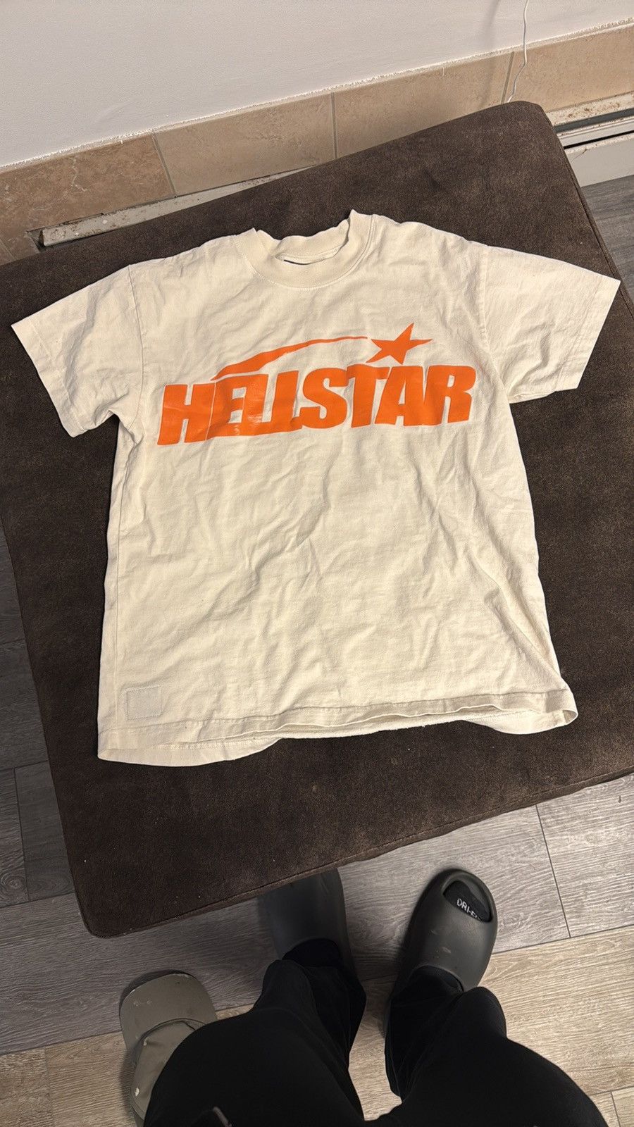 HELLSTAR Hellstar Classic T-shirt (regular print) White/orange Size US XS / EU 42 / 0 - 1 Thumbnail