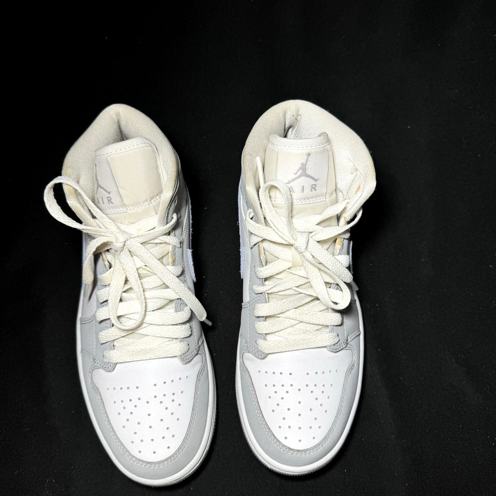 Jordan Brand × Nike Wmns Nike Air Jordan 1 Mid Wolf Grey Aluminum - Size 7 Size US 7 / IT 37 - 3 Thumbnail
