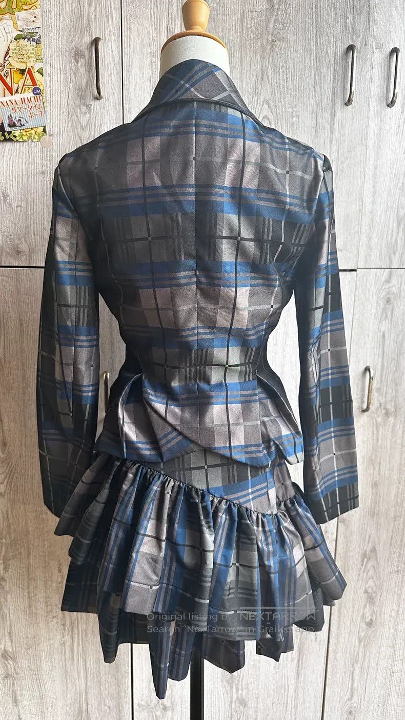 Vivienne Westwood Vivienne Westwood Electric blue petal collar suit, irregul Size M / US 6-8 / IT 42-44 - 4 Thumbnail