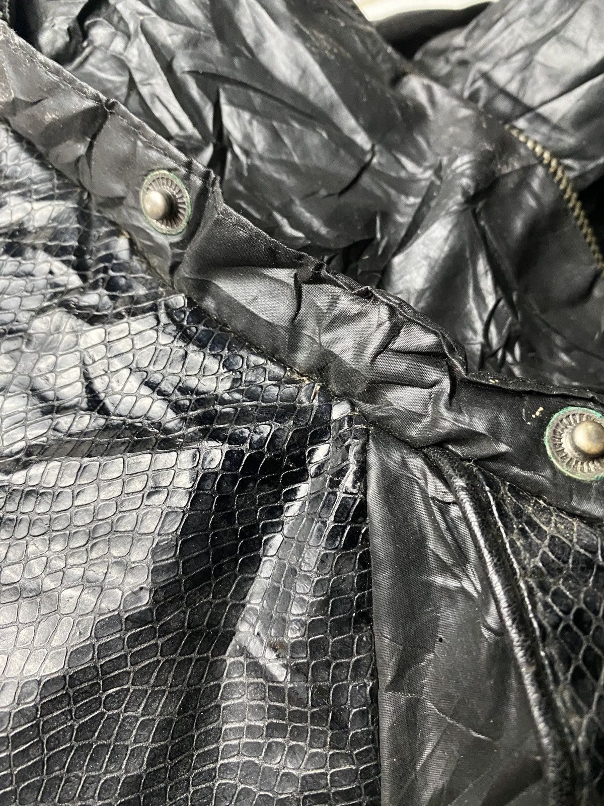 Isamu Katayama Backlash 2000's Edge Difference Crocodile Leather Down Puffer Jacket Size US M / EU 48-50 / 2 - 18 Thumbnail