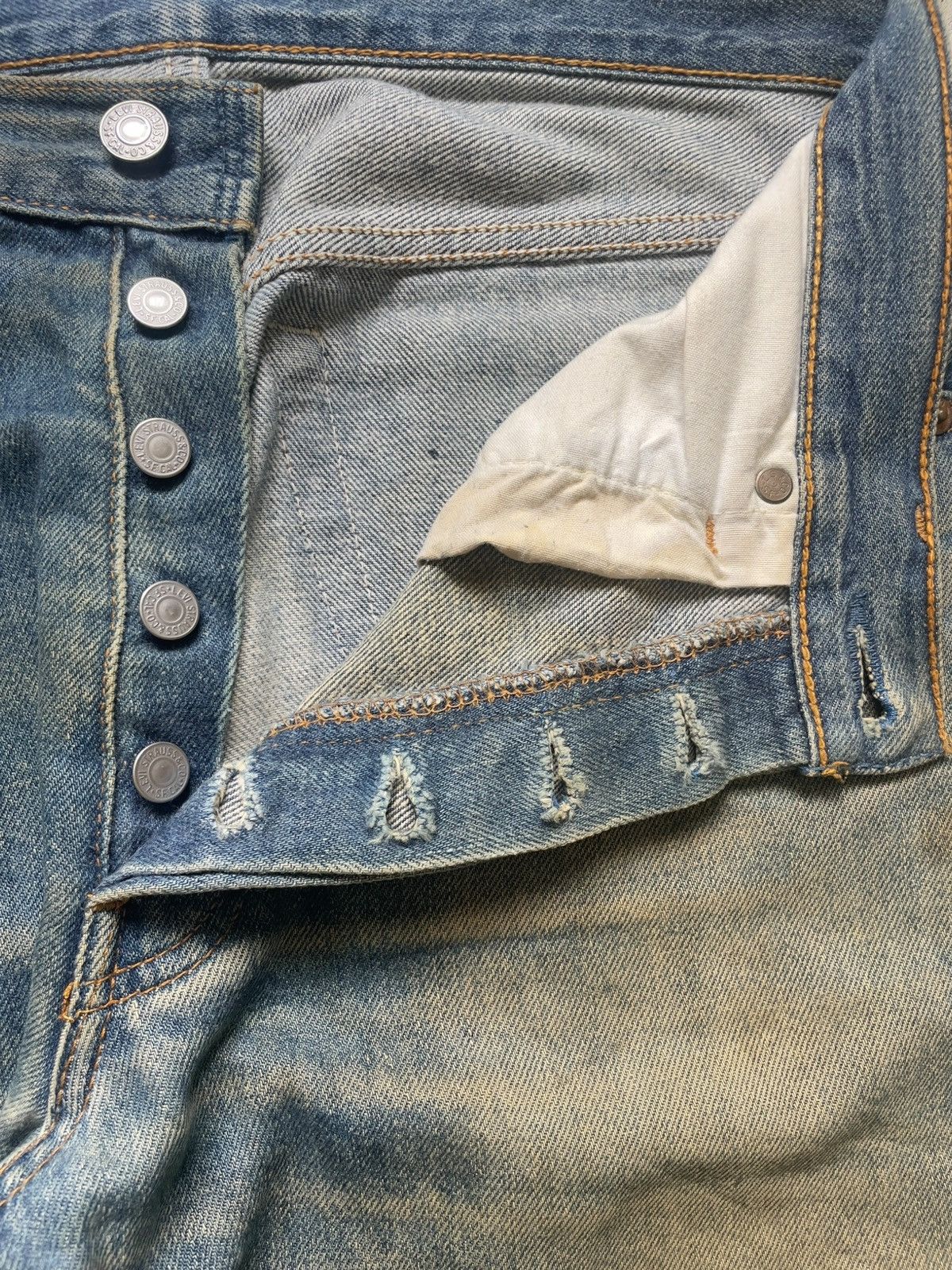 Levi's Vintage 90s Levis 501 Mud Wash Distressed Loose Jeans Size US 31 - 3 Thumbnail