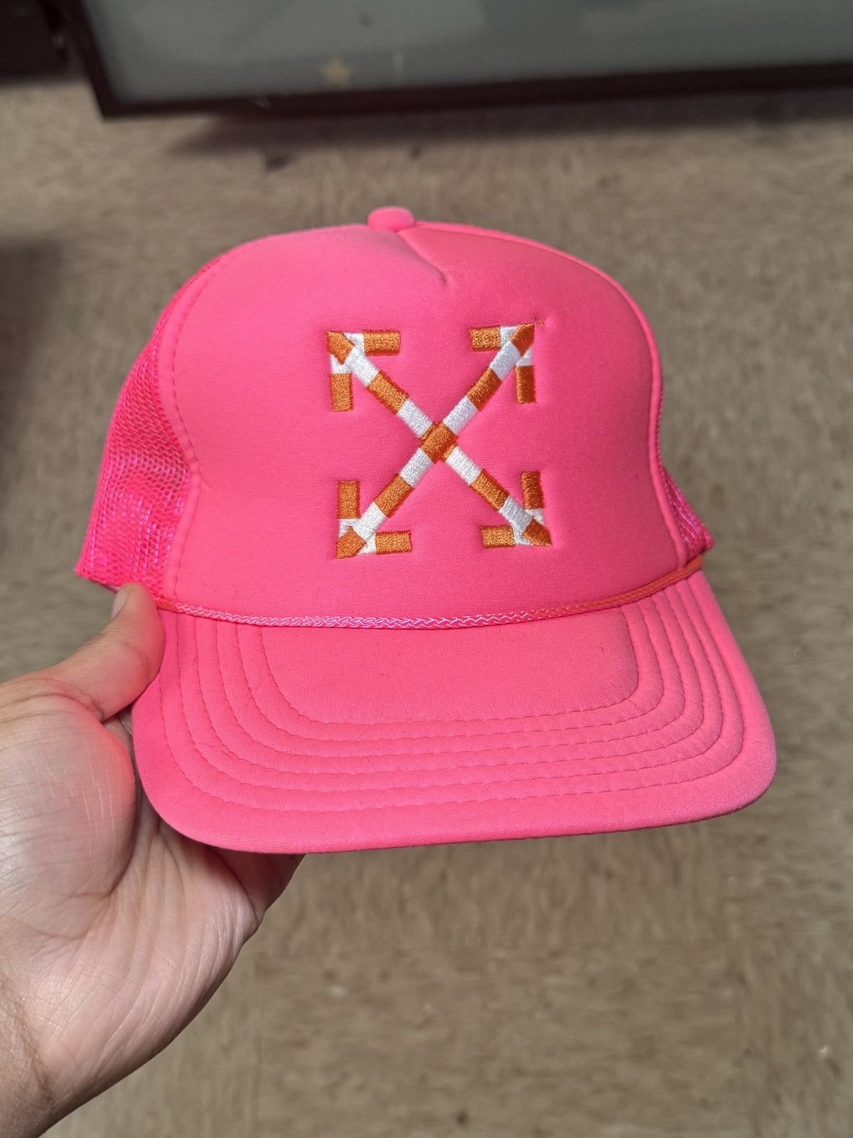 Off-White Virgil Abloh Off White MCA Trucker Hat Pink Size ONE SIZE - 1 Thumbnail