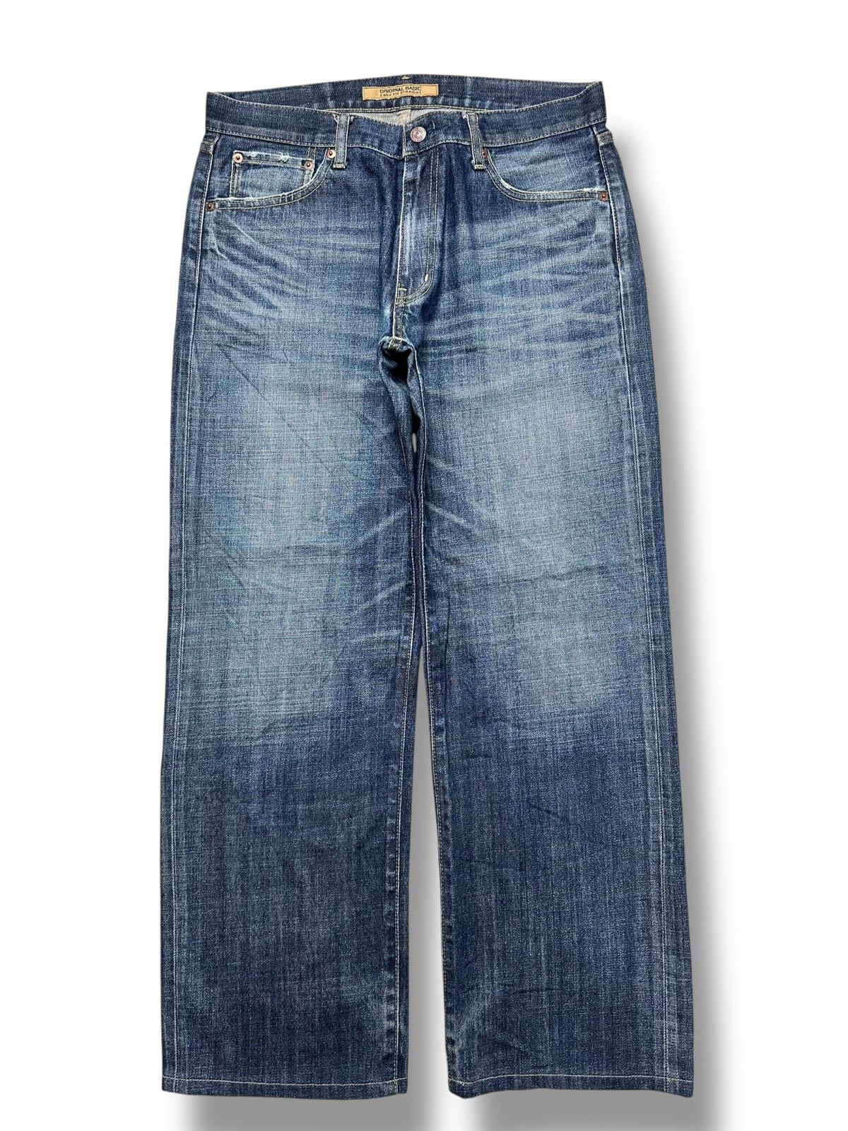 Uniqlo Uniqlo Relaxed Fit Straight Japan Jeans Faded Wash Size US 34 / EU 50 - 1 Thumbnail