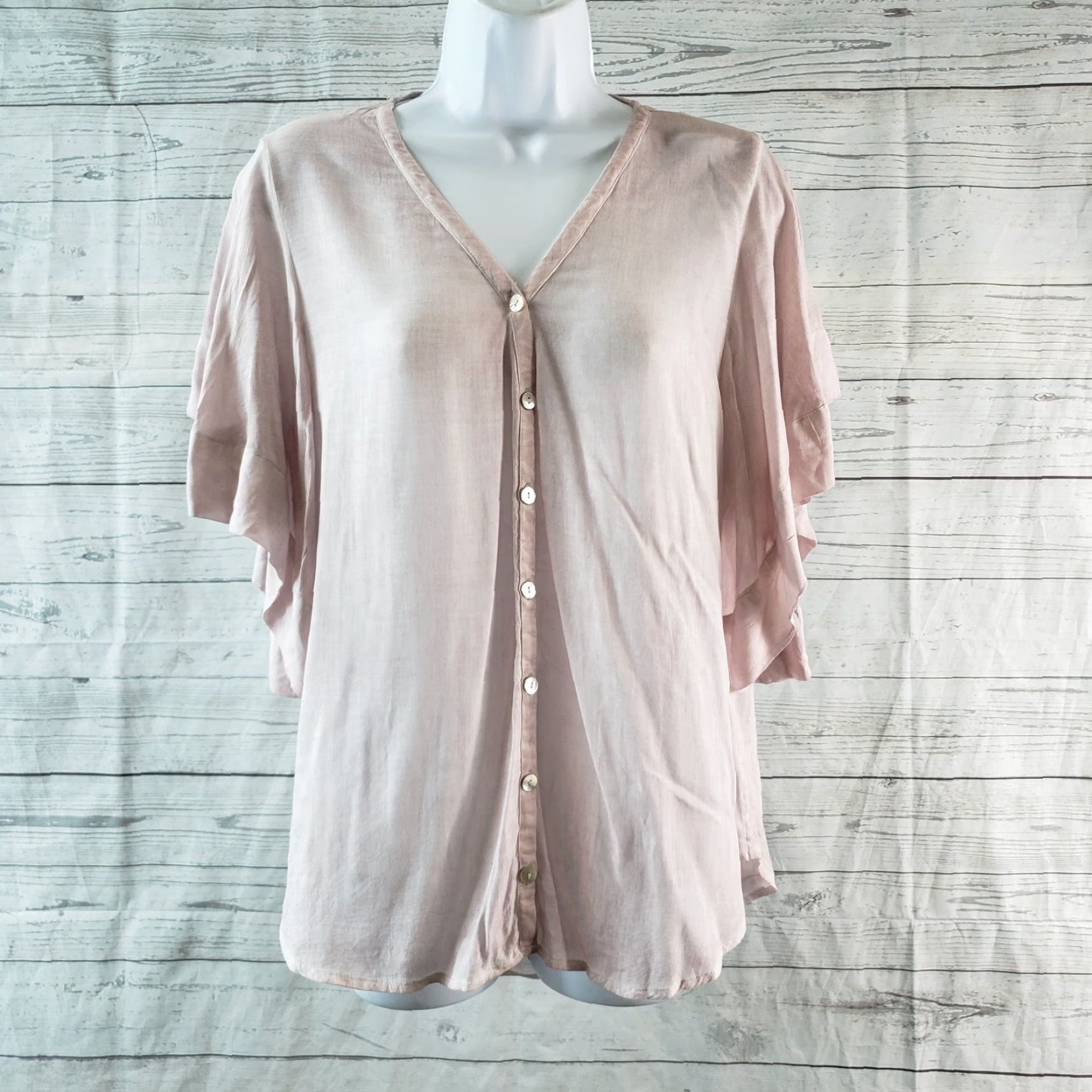 Young Fabulous & Broke VINTAGE Young Fabulous & Broke Womens Button Front Shirt Sz Small Light Pink Purple Size S / US 4 / IT 40 - 2 Thumbnail