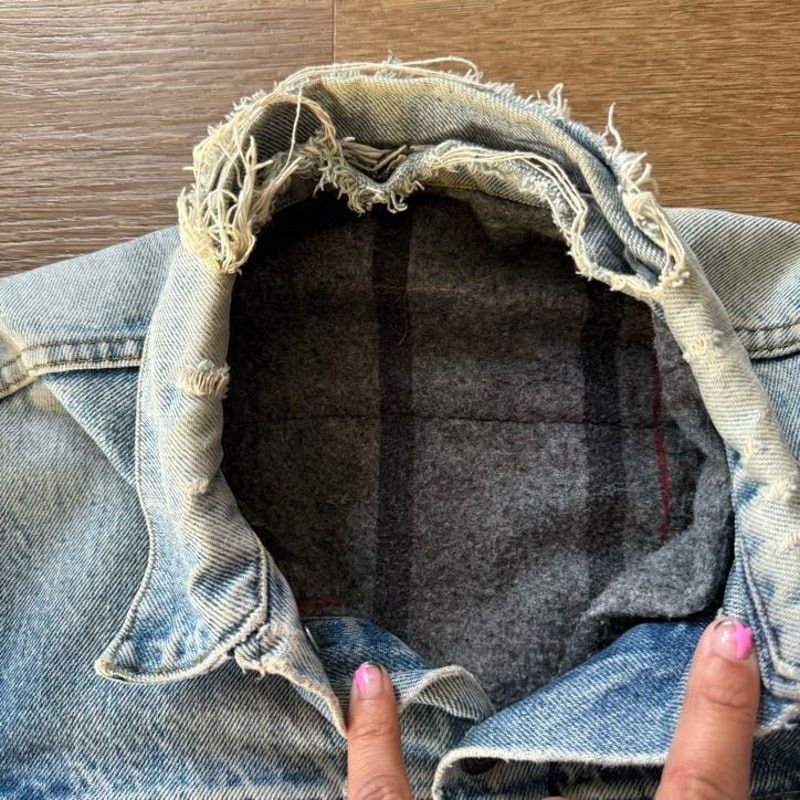 Levi's Vintage 80's Levi's Denim Jacket w/ Patch and Pin Size US M / EU 48-50 / 2 - 5 Thumbnail