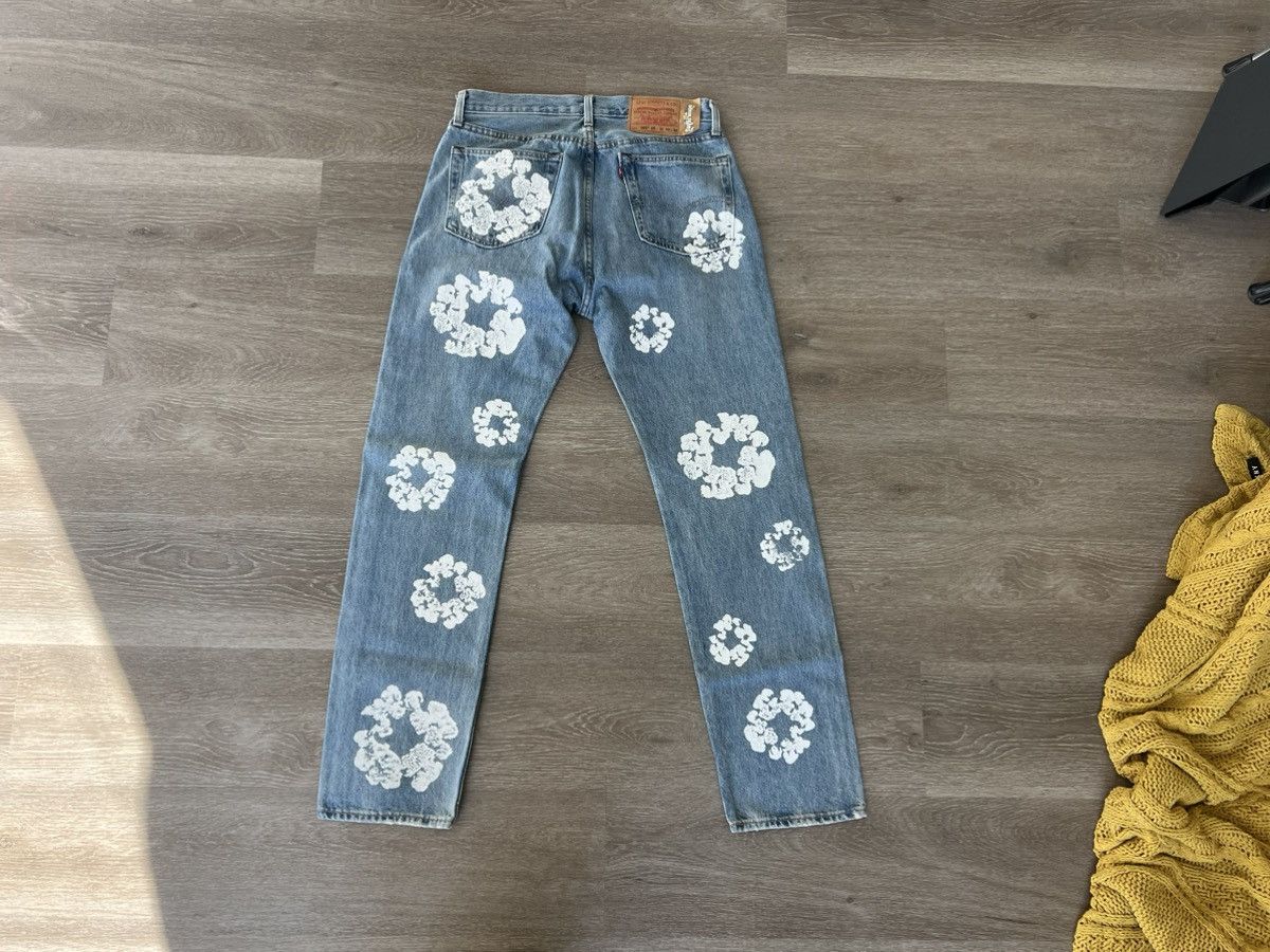 DENIM TEARS × Levi's Levi’s 501 DT “Denim Tears” Custom Print Jeans Size US 32 / EU 48 - 3 Thumbnail