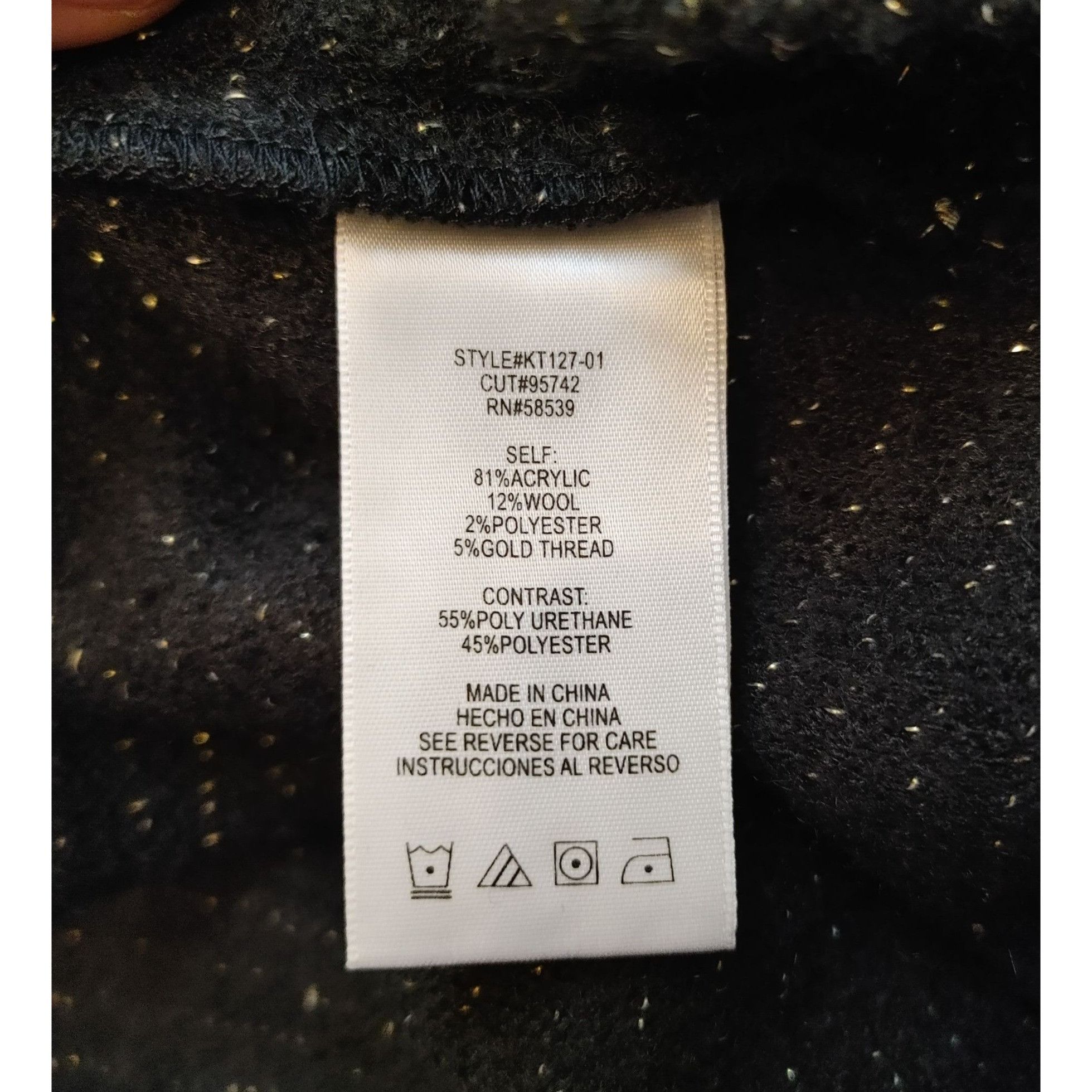 Other Kut from the Kloth Long Sleeve Black Top Size M Size M / US 6-8 / IT 42-44 - 4 Thumbnail