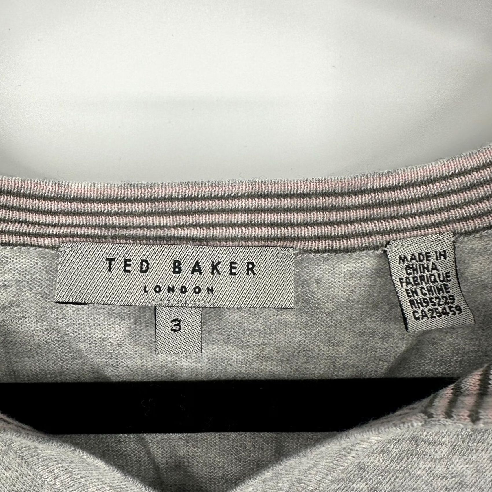 Ted Baker Ted Baker London Womens Grey Cotton Notched Neck Striped Trim Sweater Size 3 Size L / US 10 / IT 46 - 4 Thumbnail