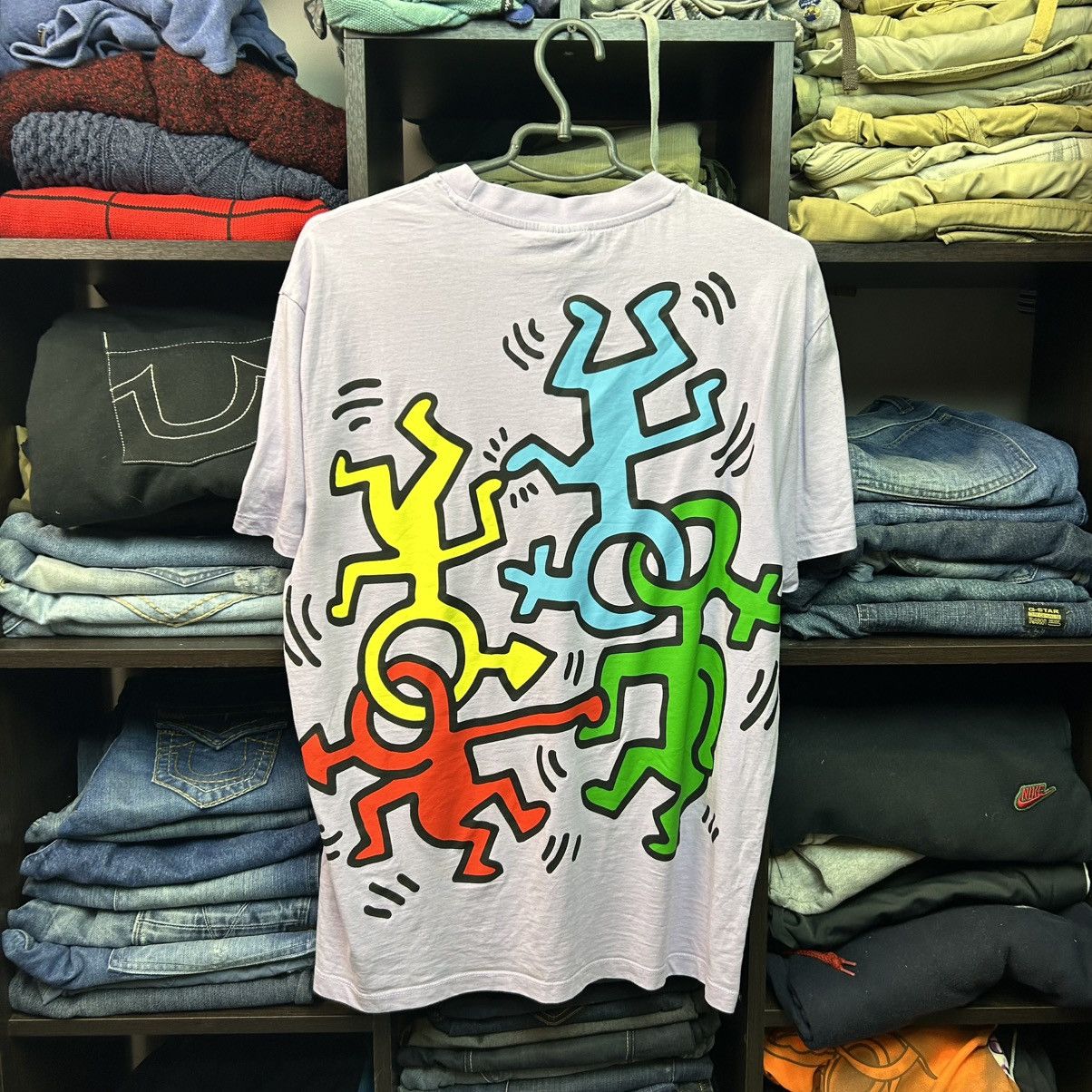 Keith Haring Designer Keith Haring Big Graphic logo streetwear tee size M Size US M / EU 48-50 / 2 - 1 Thumbnail