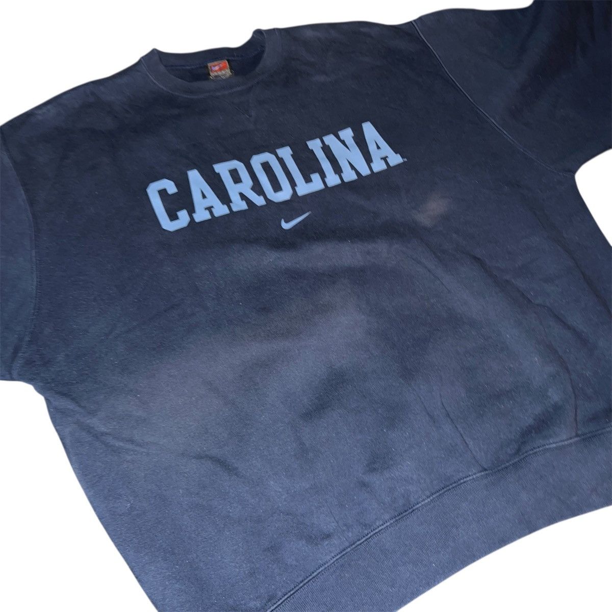 Nike Vintage N.C. Nike crewneck pullover sweatshirt L Size US L / EU 52-54 / 3 - 3 Thumbnail