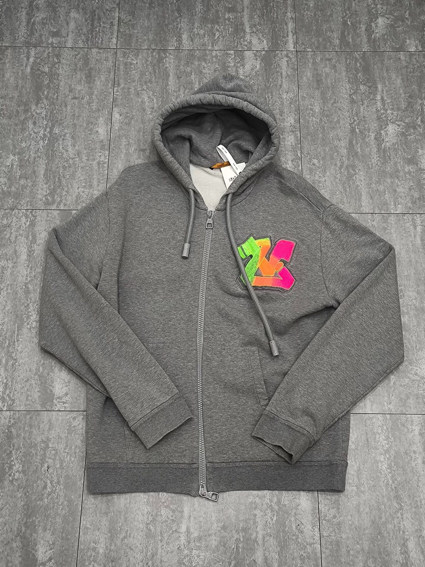 Louis Vuitton Louis Vuitton Multi Hoodie xxl Men Size US XXL / EU 58 / 5 - 1 Thumbnail