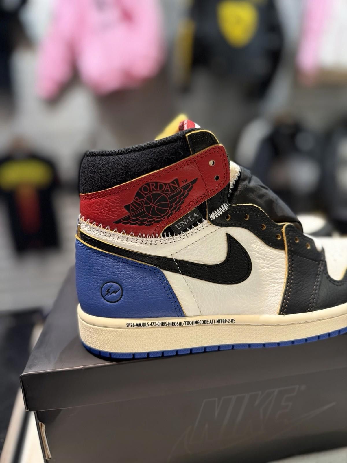 Jordan Brand Air Jordan 1 x Union x Fragment Black and Varsity Red (7.5) Size US 7.5 / EU 40-41 - 3 Thumbnail