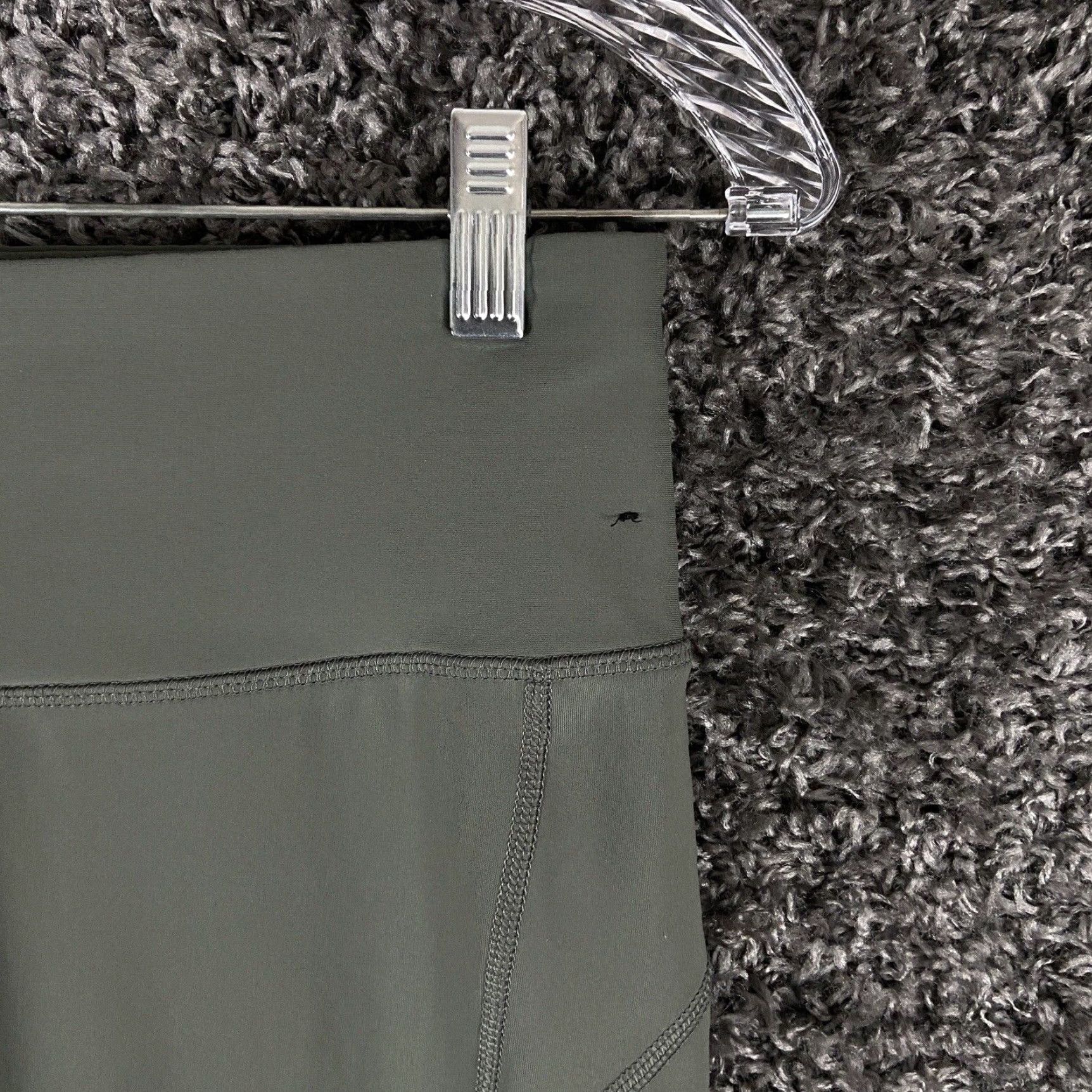 Avia Avia Green Olive Yoga Pants Women's M Athletic Activewear Size 32" / US 10 / IT 46 - 4 Thumbnail