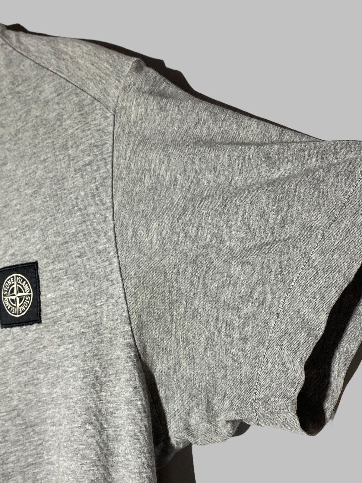 Stone Island STONE ISLAND PATCH TEE GREY ITALIAN STREETWEAR HEAT Size US S / EU 44-46 / 1 - 5 Thumbnail