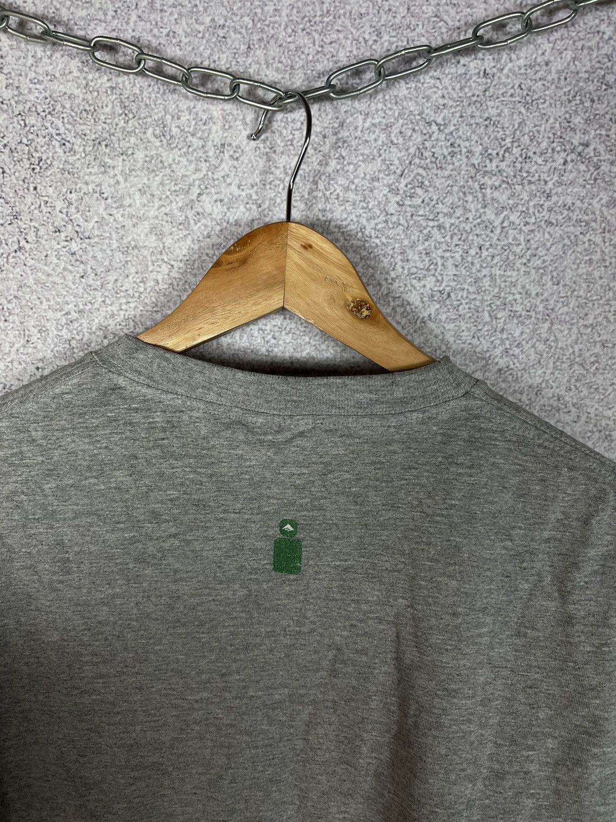 Vintage Vintage Y2K Emerica Box Logo T-Shirt Skateboard Tee Size US M / EU 48-50 / 2 - 7 Thumbnail