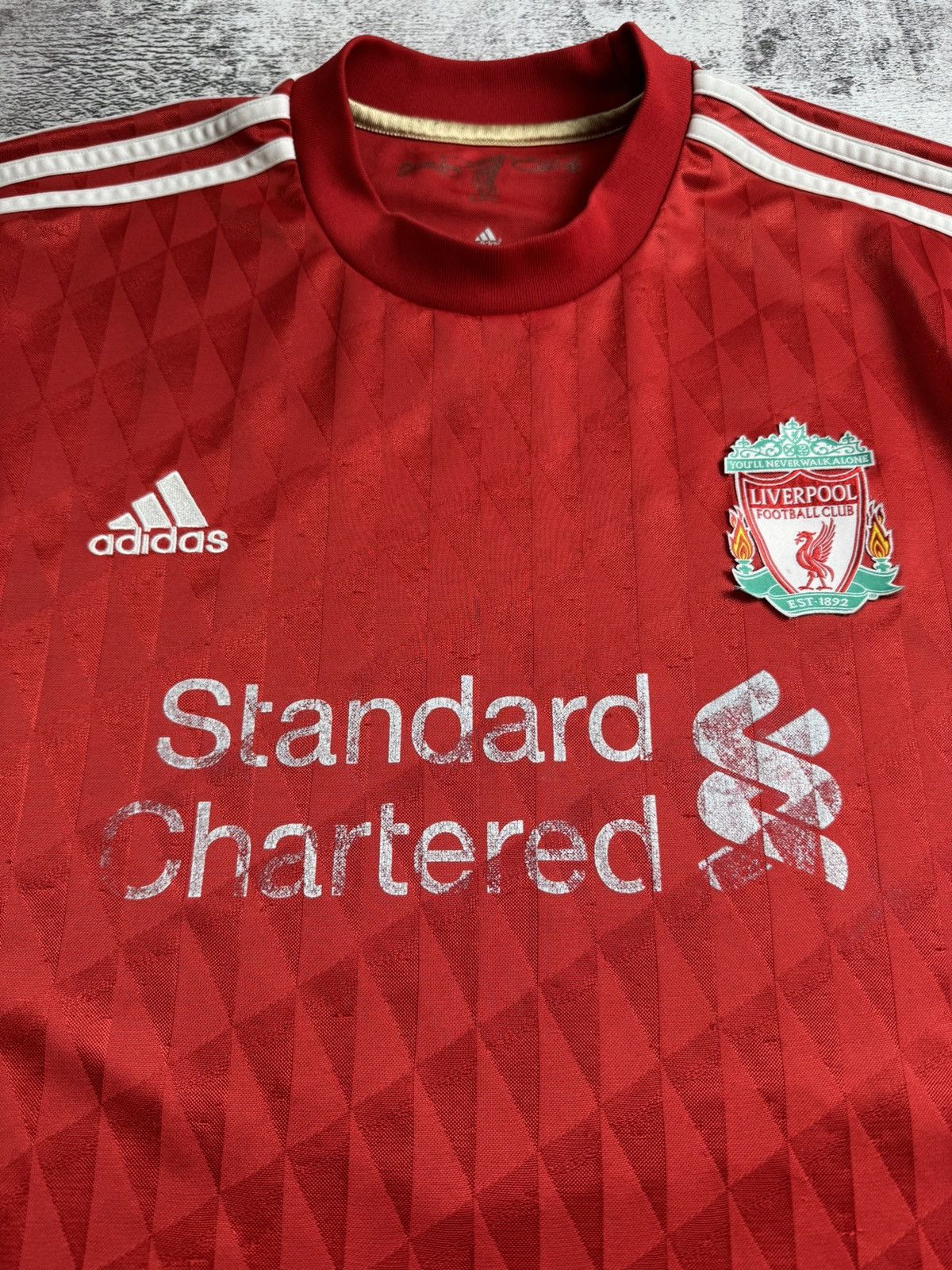 Adidas LIVERPOOL VINTAGE Red 2020/2012 Gerrard Adidas Soccer Football Shirt Jersey Kit Size US L / EU 52-54 / 3 - 9 Thumbnail