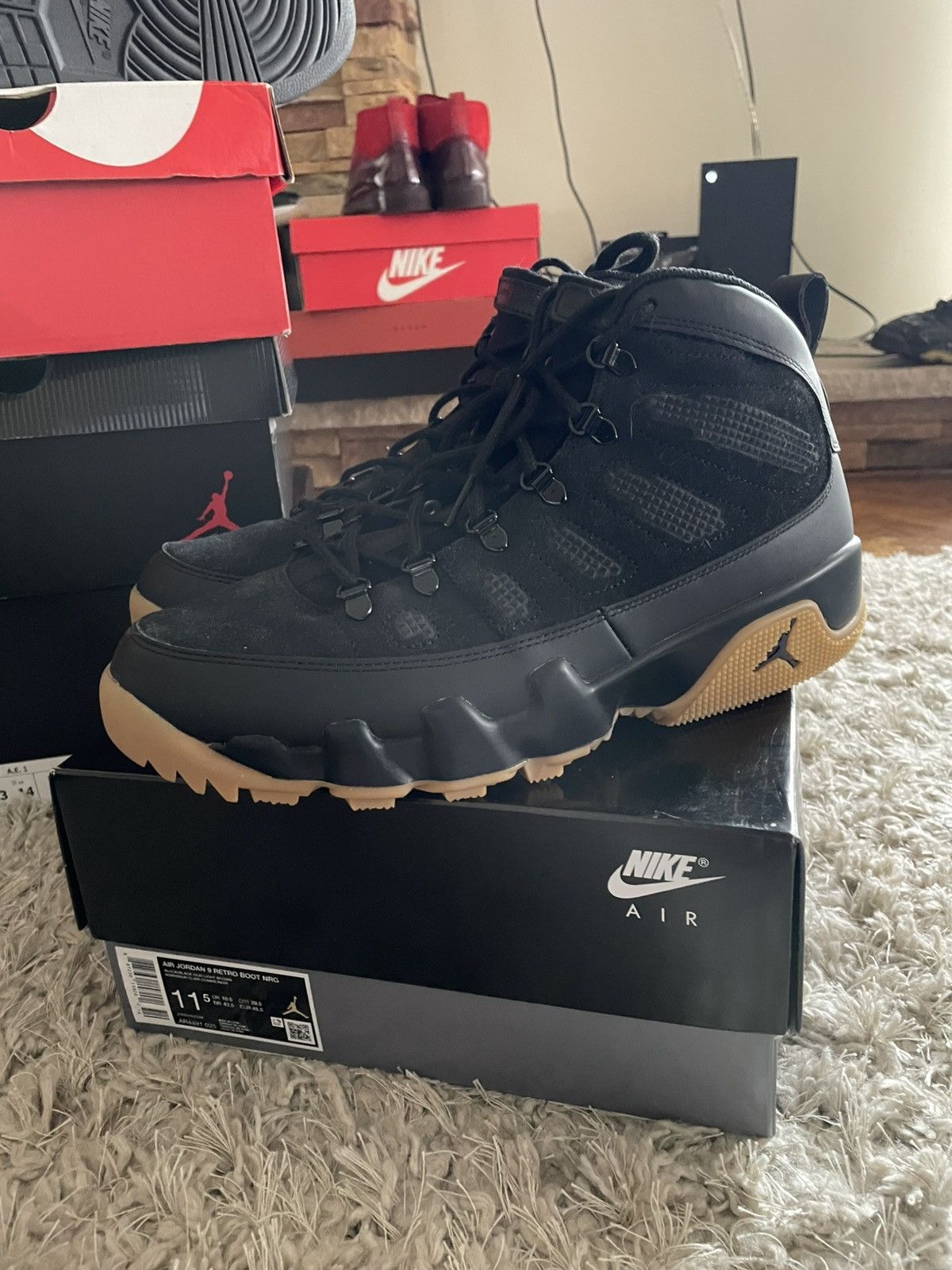 Jordan Brand Jordan 9 Retro Boots Nrg Black Gum Size US 11.5 / EU 44-45 - 1 Thumbnail