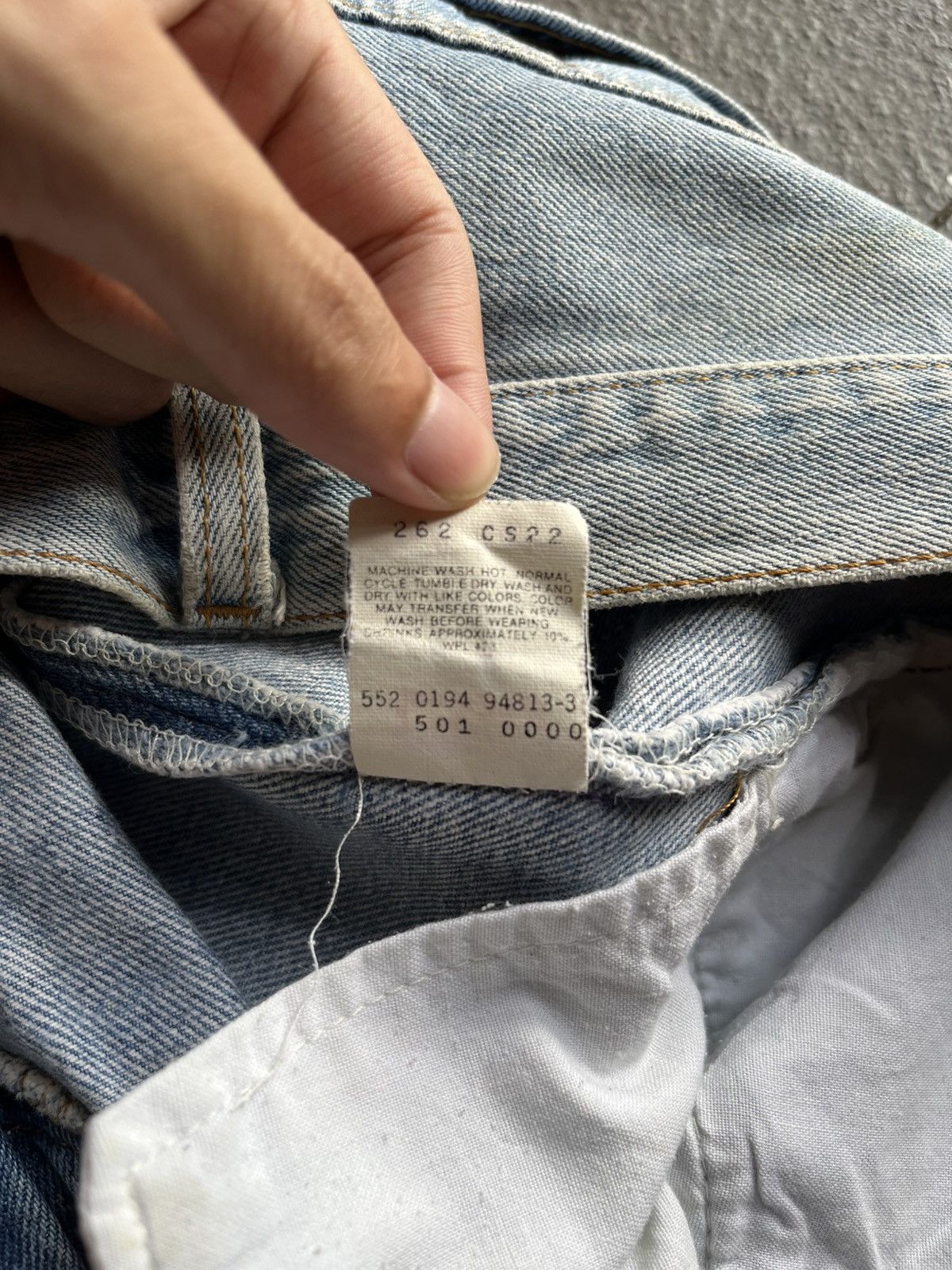 Levi's 32X36 Levi’s 501 Distressed Sun Faded 90’s Size US 32 / EU 48 - 17 Thumbnail