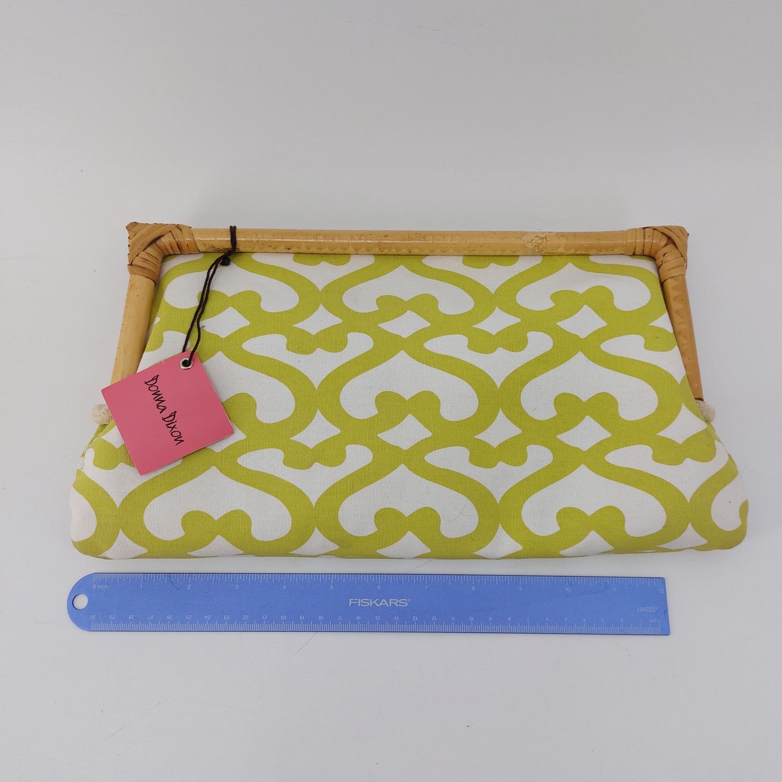 Other Donna Dixon Lime Green Clutch Bamboo Magnetic Bag Size ONE SIZE - 12 Thumbnail