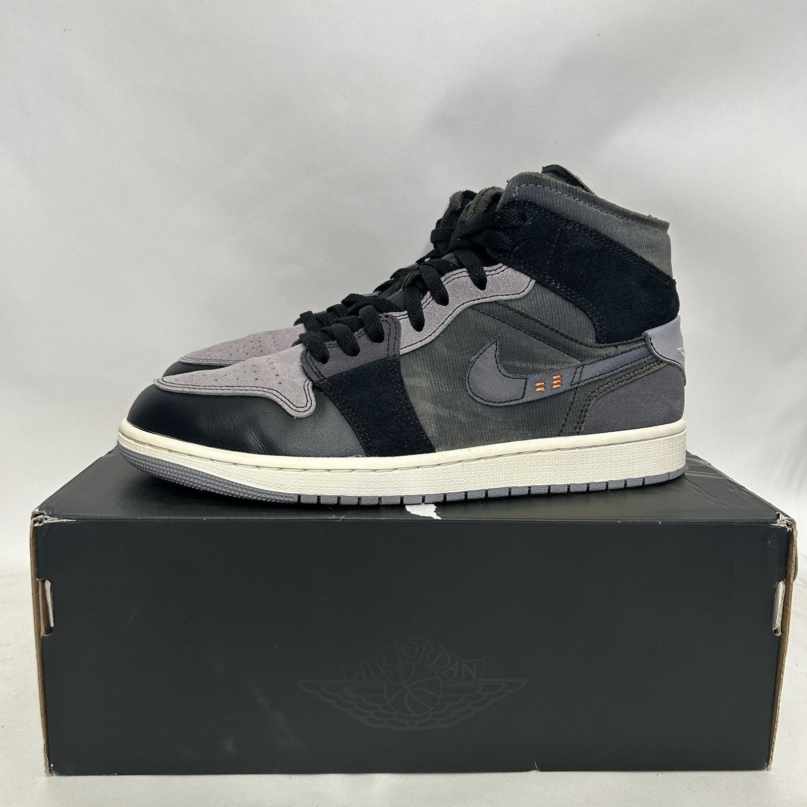 Nike Nike Air Jordan 1 Mid Craft Inside Out “Black Cement Grey” Size US 10.5 / EU 43-44 - 6 Thumbnail