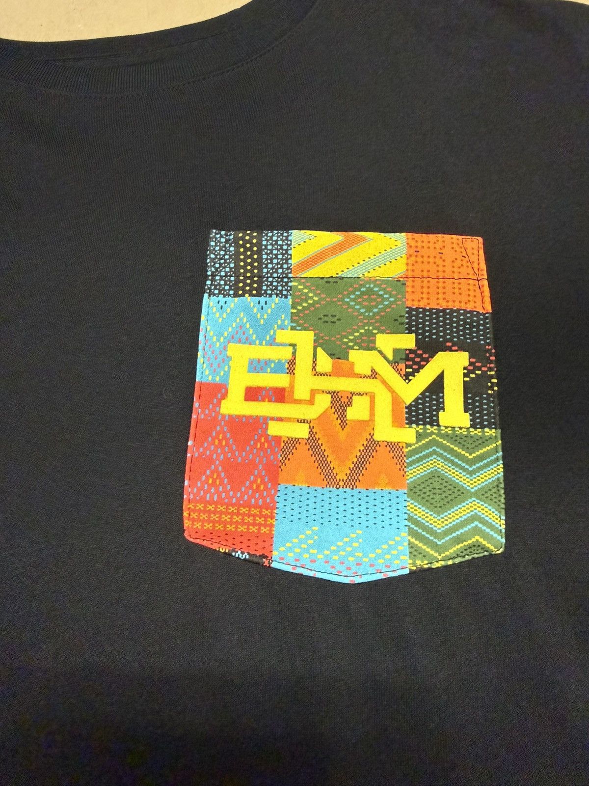 Nike Nike XXL Men's BHM Pocket T Shirt Tee RARE Black Kobe NEW! Size US XXL / EU 58 / 5 - 4 Thumbnail