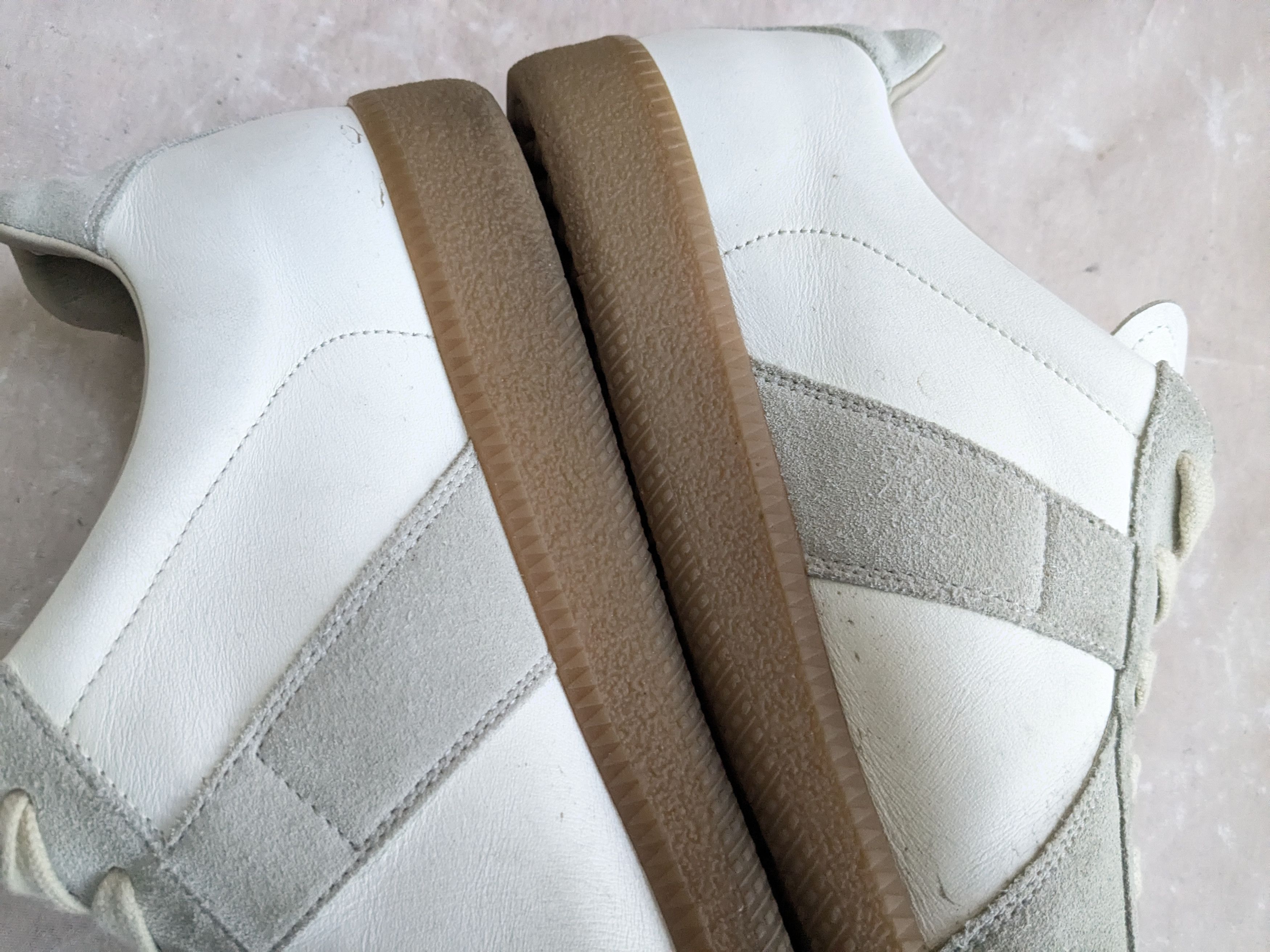 Maison Margiela Maison Margiela GAT Replica Gray White 9 42 Low Tops Size US 9 / EU 42 - 10 Thumbnail