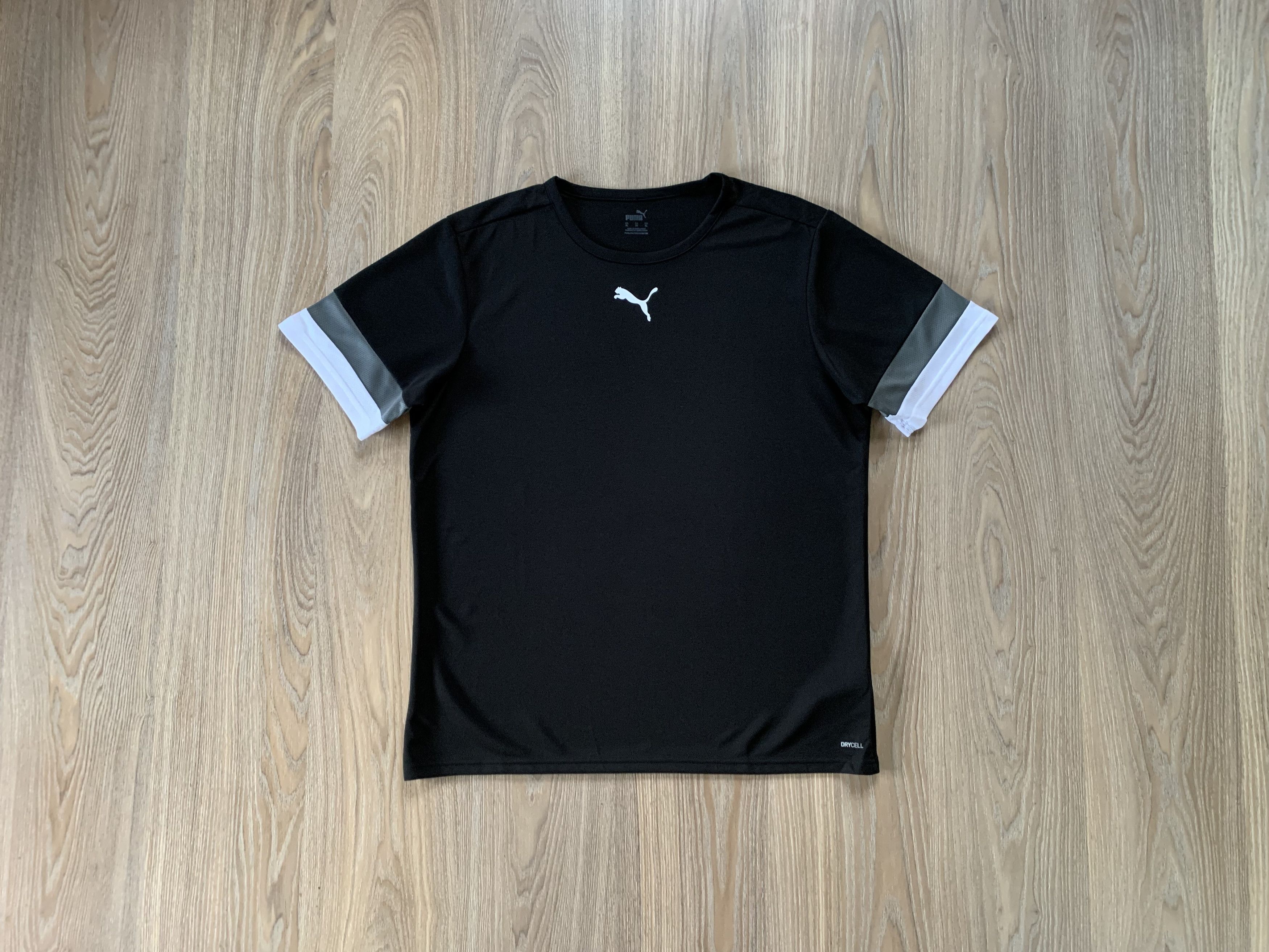 Puma Puma Black Centr Logo Training T Shirt Size US XL / EU 56 / 4 - 1 Thumbnail