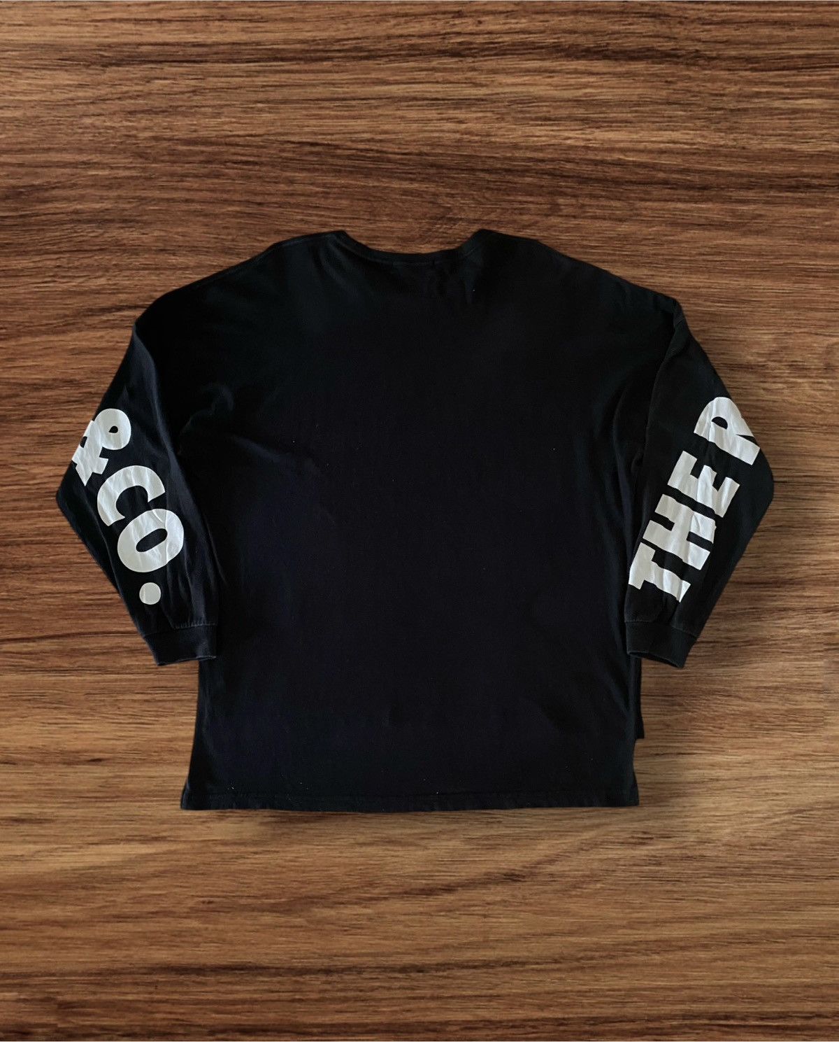 Japanese Brand × Vintage Vintage Japanese Brand Rodeo Crowns Big Logo Long Sleeve Tee Size US L / EU 52-54 / 3 - 3 Thumbnail