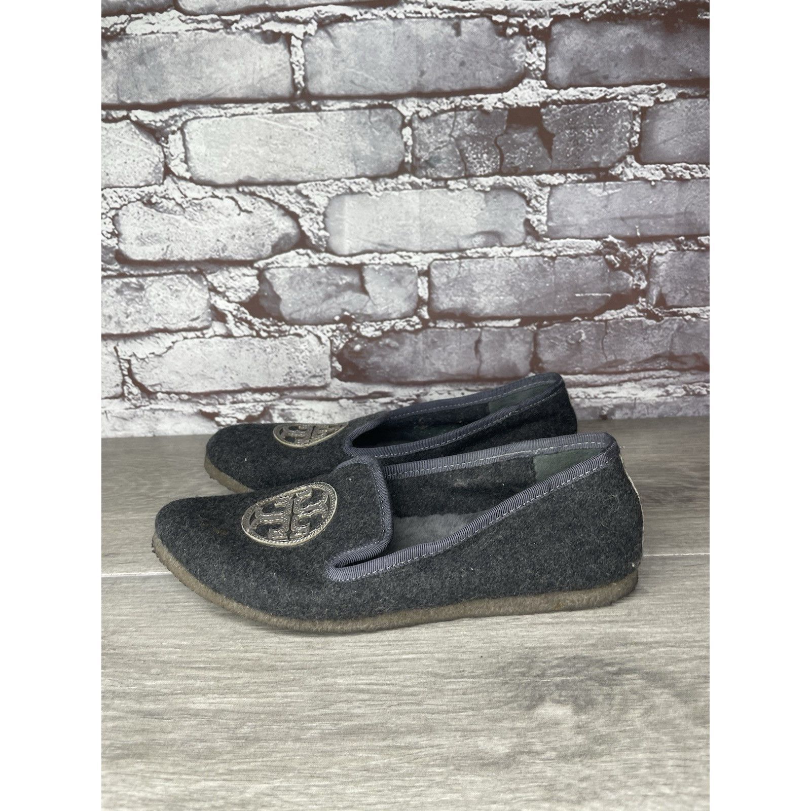 Tory Burch Tory Burch Billy Charcoal Gray Wool Logo Lamb Fur Slipper Fl Size US 6 / IT 36 - 15 Thumbnail