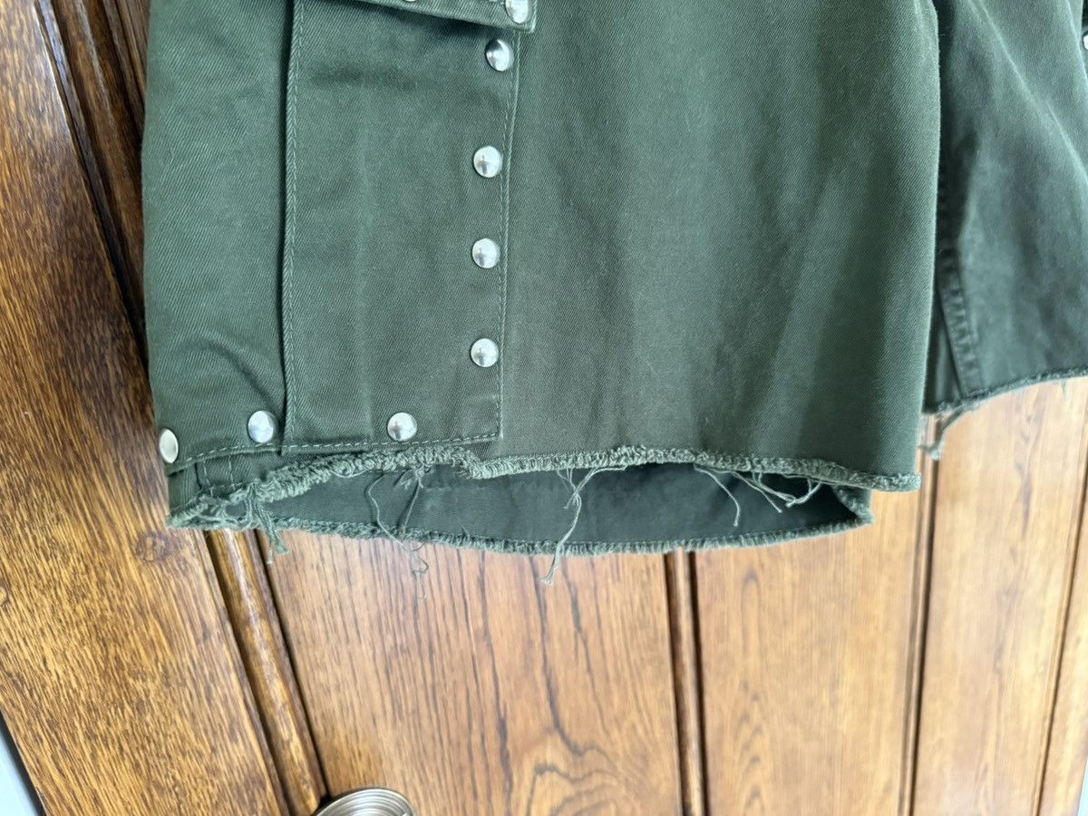 Celine × Hedi Slimane $1.2k SS22 Celine studded raw hem cargo shorts 48 Hedi Size US 30 / EU 46 - 9 Thumbnail