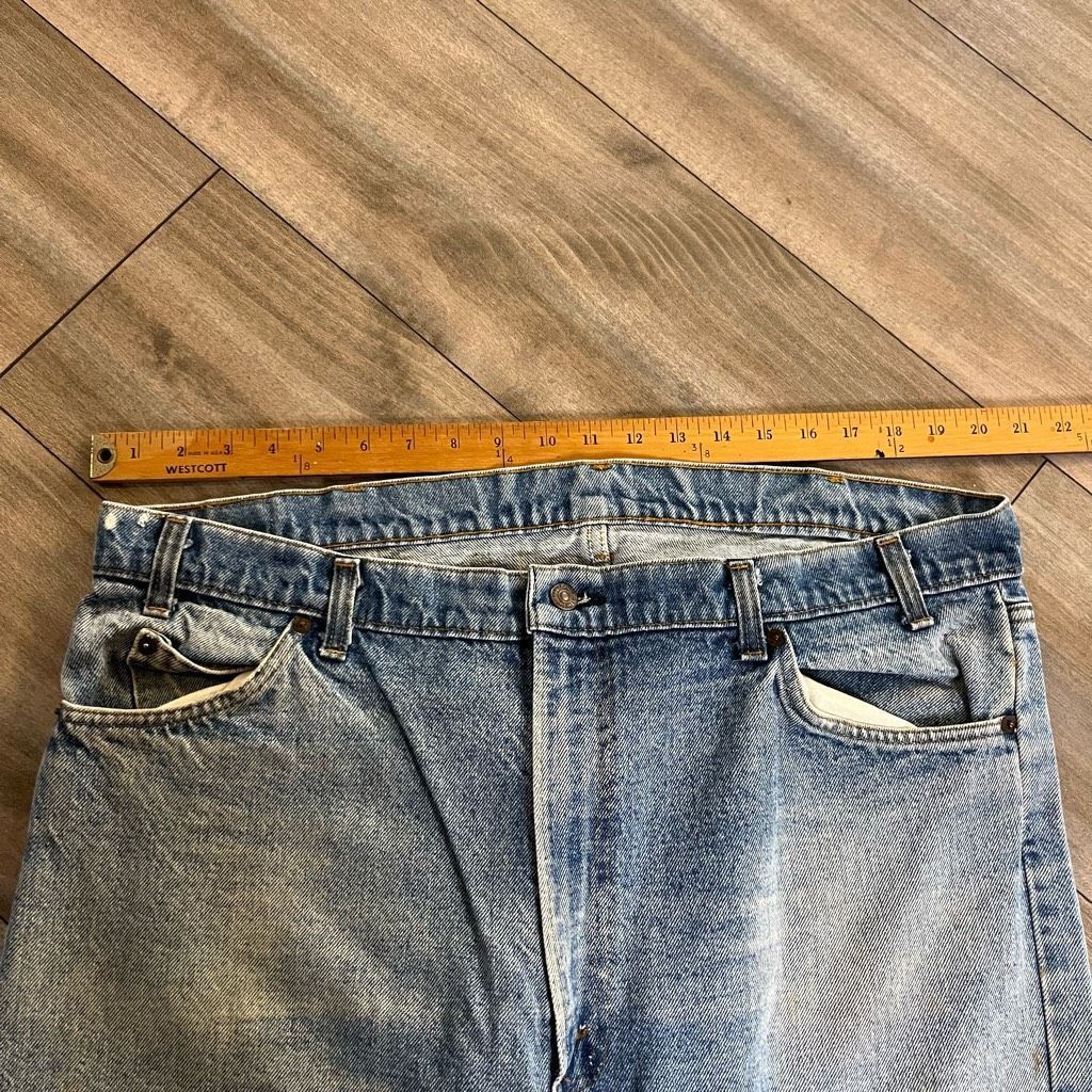 Levi's Vintage Levi’s Orange Tab Light Wash Jeans Men 40x31 Size US 40 / EU 56 - 3 Thumbnail