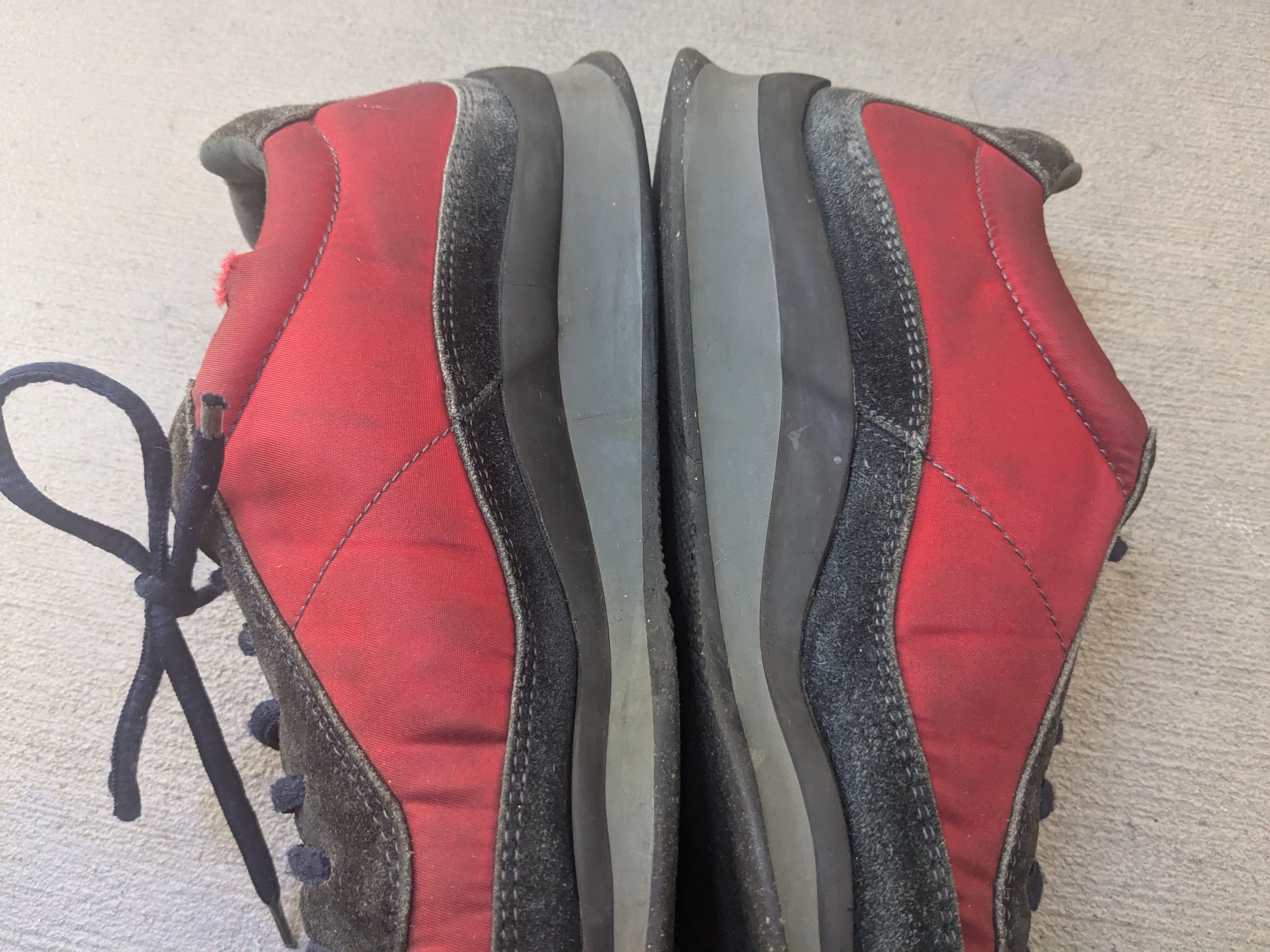 Prada Prada Sneakers Red Navy Blue Suede 10 Low Tops Y2K Red Size US 10 / EU 43 - 17 Thumbnail