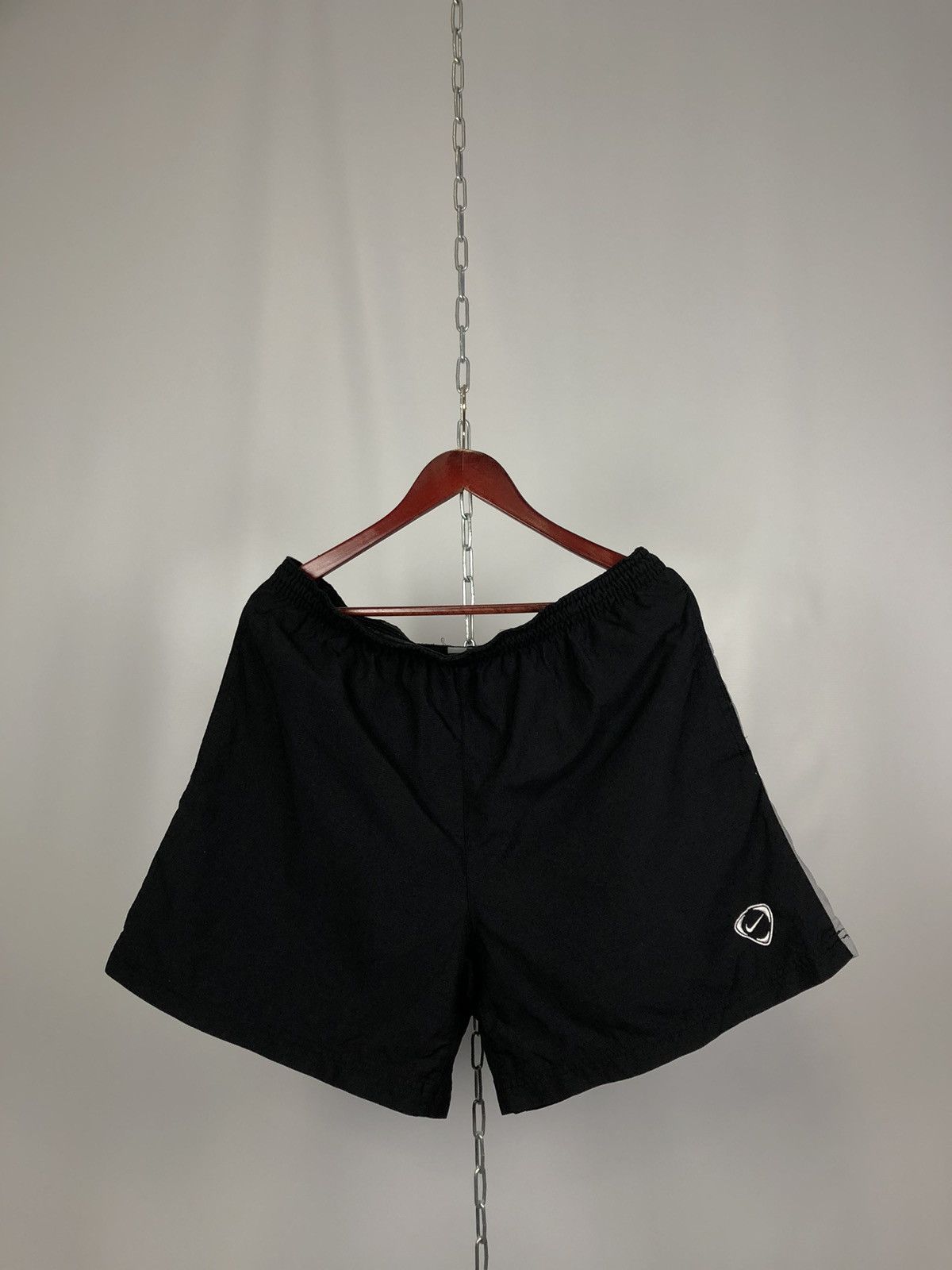 Nike Nike shorts vintage streetwear 00s Size US 36 / EU 52 - 1 Thumbnail
