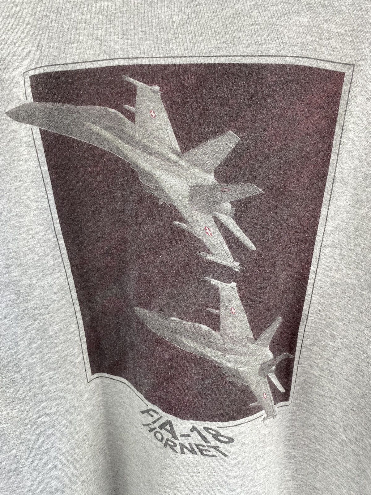 Fruit Of The Loom × Vintage Vintage 90s Swiss Hornet Team F/A-18 Fighter Jet Sweatshirt Size US L / EU 52-54 / 3 - 5 Thumbnail