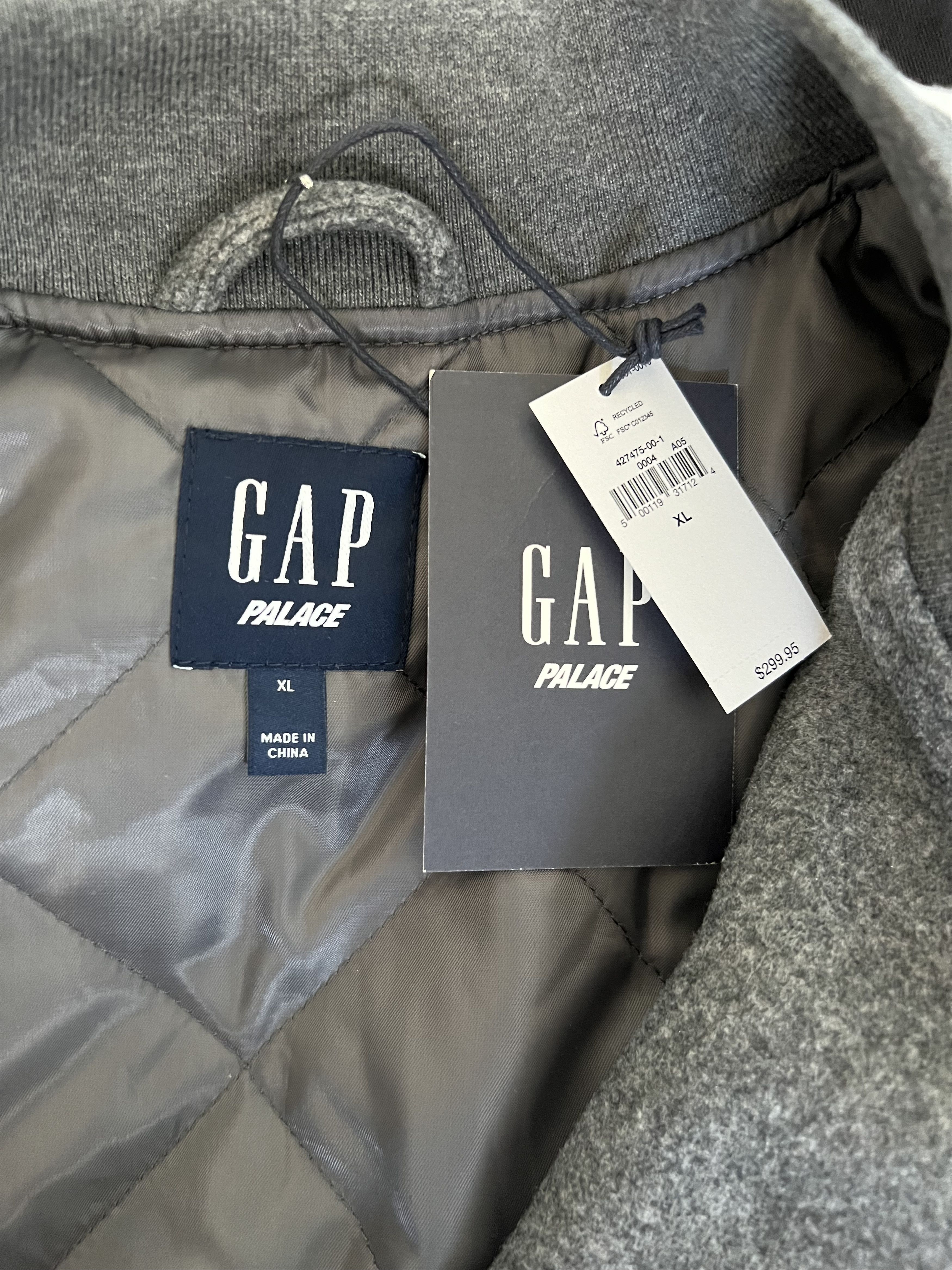 Gap × Palace Gap Palace Varsity Jacket in Grey Size US XL / EU 56 / 4 - 9 Thumbnail